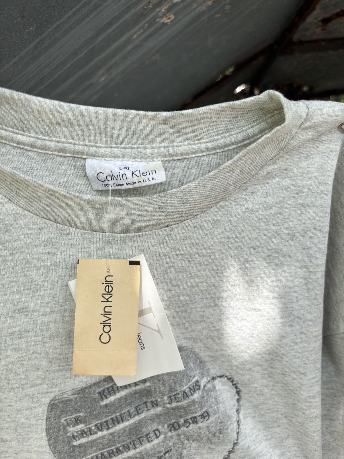 Calvin Klein Vintage Calvin Klein “Khakis” 90’s tee Size US XL / EU 56 / 4 - 3 Thumbnail