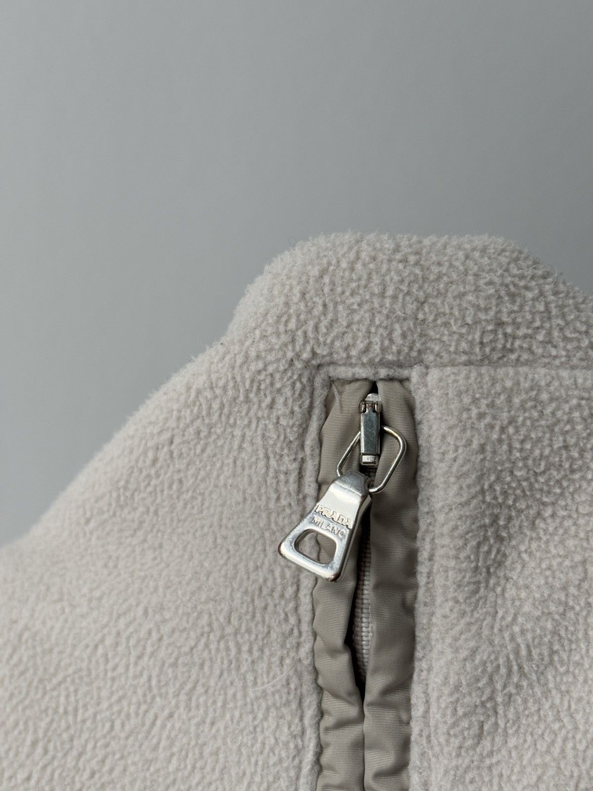 Miu Miu × Prada Prada beige fleece pullover Size M / US 6-8 / IT 42-44 - 10 Thumbnail