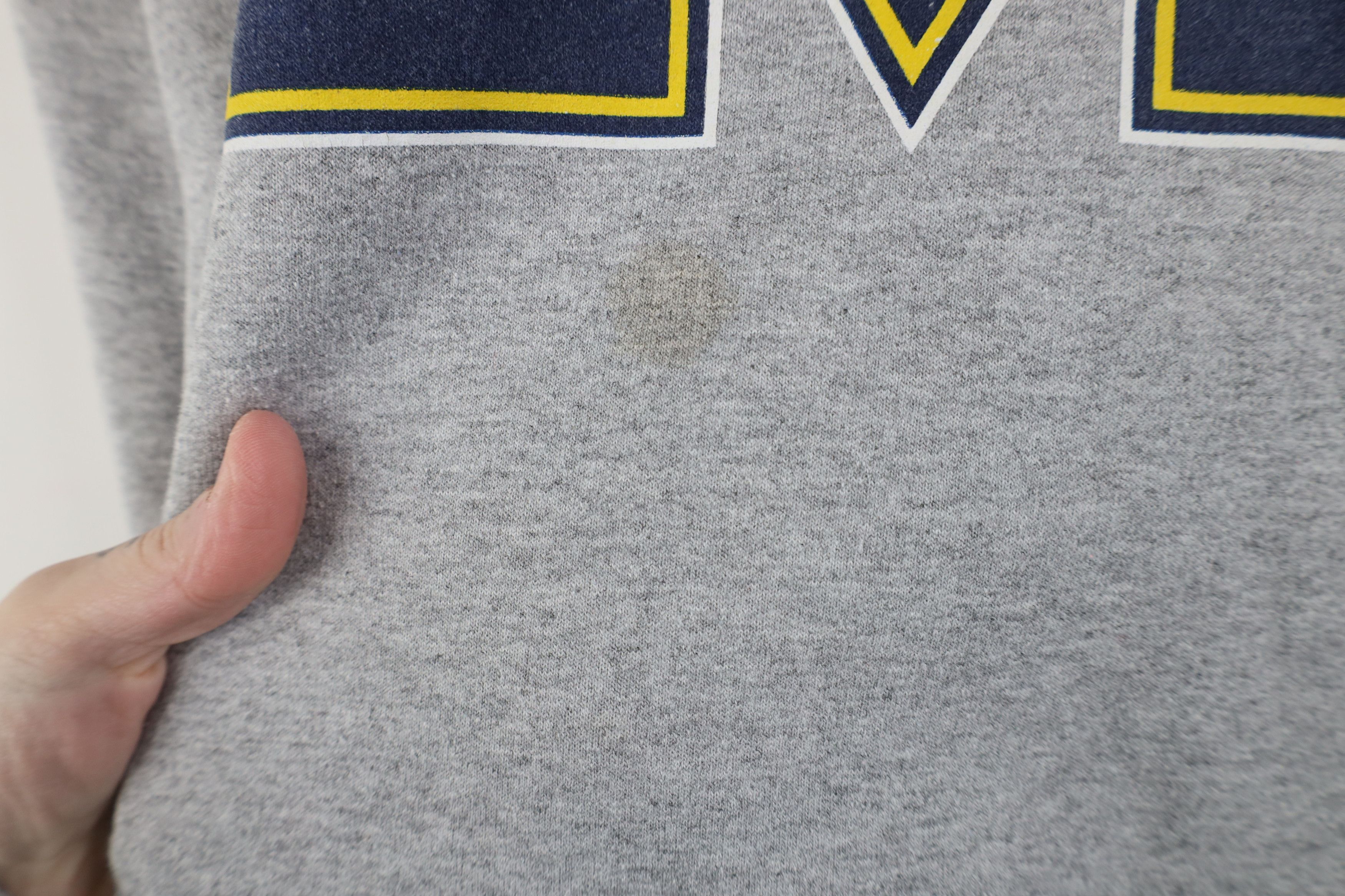 Vintage Vintage 90s Y2K University of Michigan Crewneck Sweatshirt Size US S / EU 44-46 / 1 - 5 Thumbnail