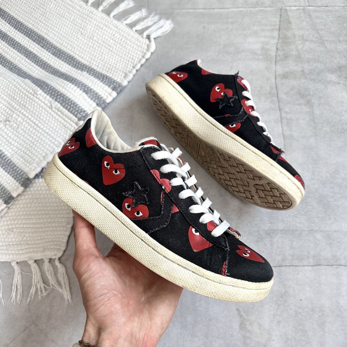 Comme des Garcons PLAY × Converse Vintage Converse x Comme Des Garcons Play CDG Pro Low Shoes Size US 7 / EU 40 - 9 Thumbnail