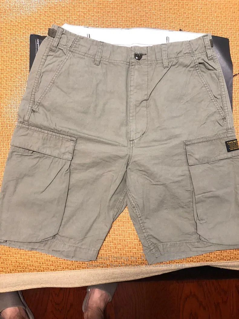 Neighborhood Neighborhood size M Cargo Shorts, Size M, Military Green Size US 27 - 2 Thumbnail