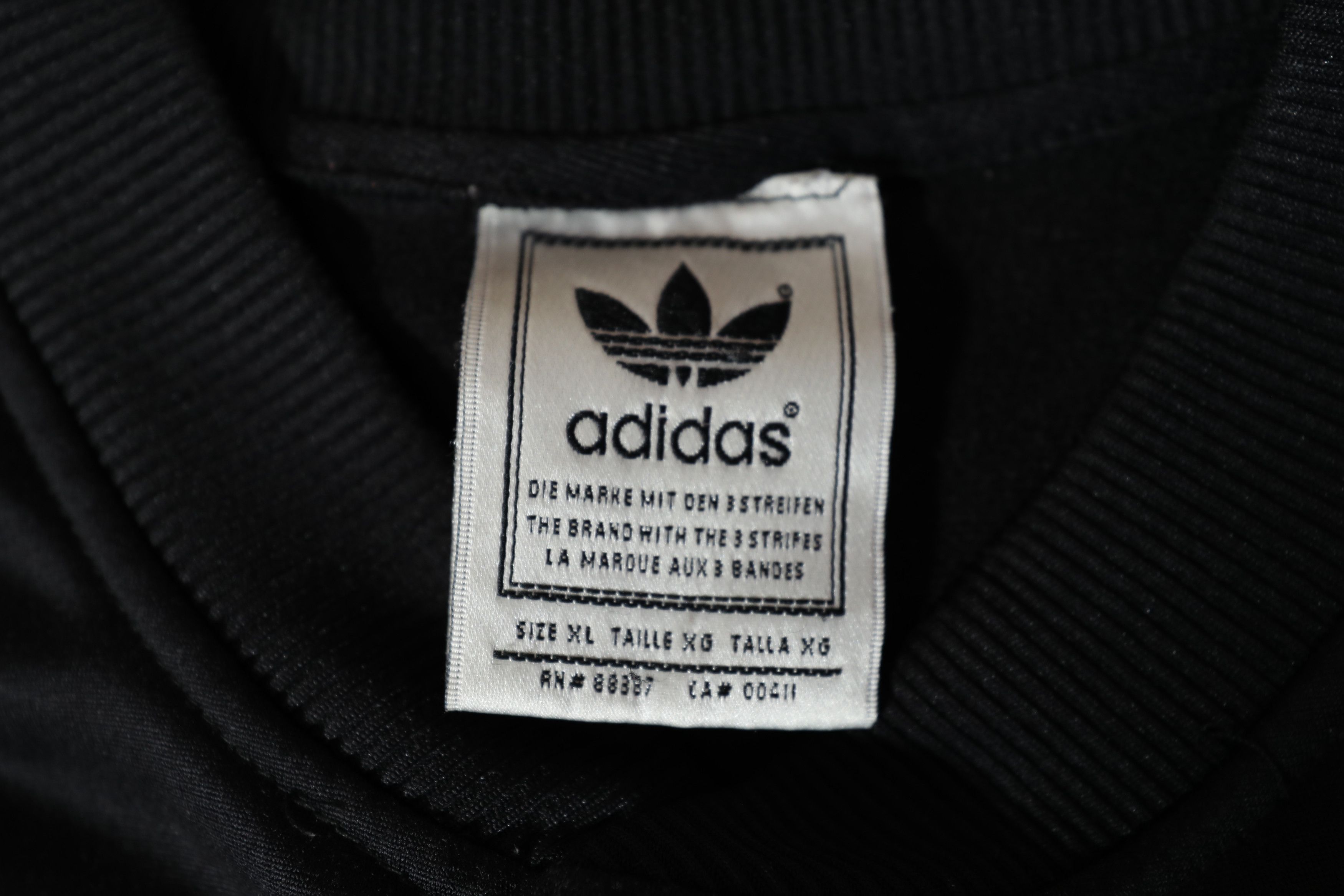 Adidas Vintage Adidas Snap On Warm Up Shirt (XL) Size US XL / EU 56 / 4 - 8 Thumbnail