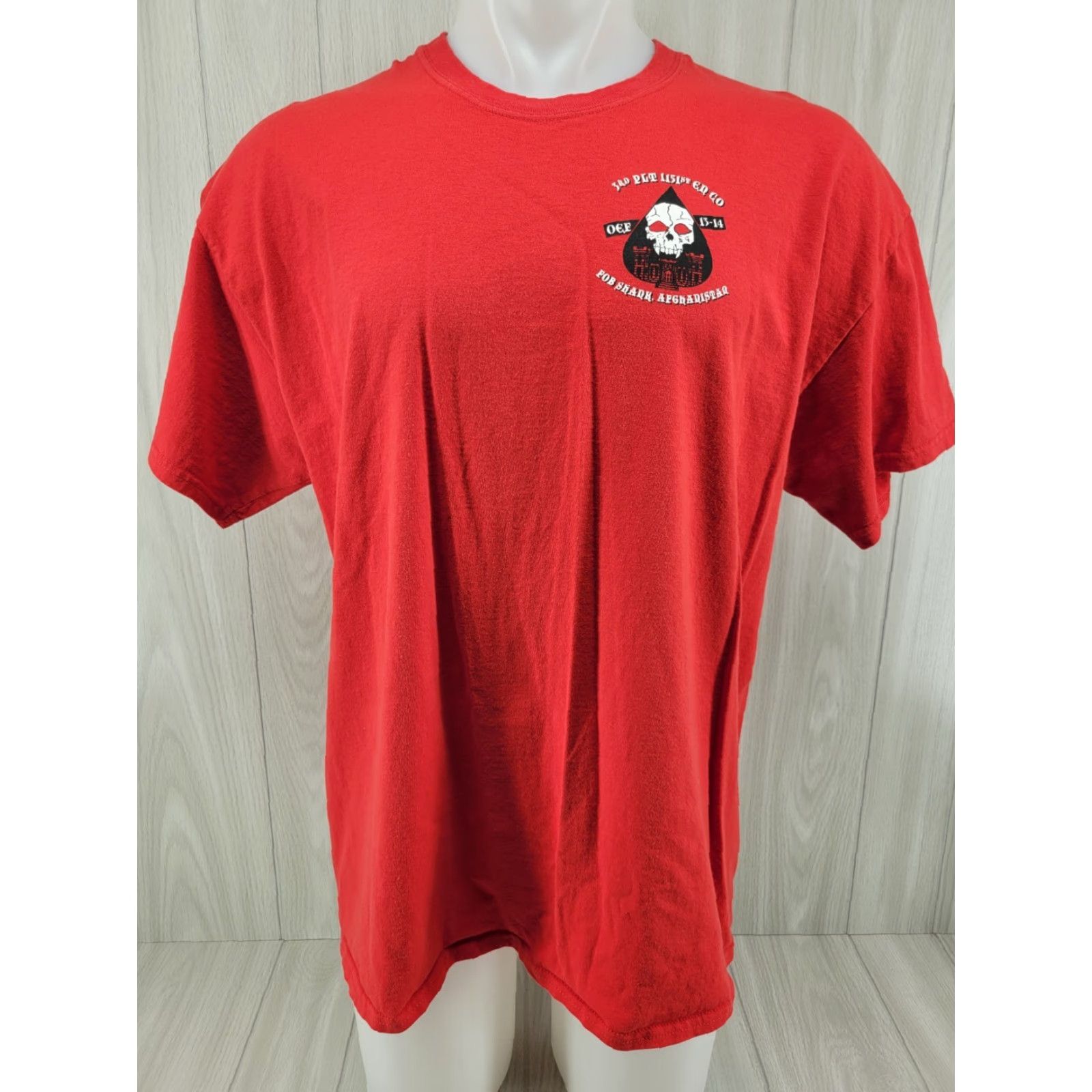 Gildan VINTAGE 1151st EN CO Engineers Mens Shirt Red XL Tee Short Sleeve Graphic Print Gildan 24" Shoulder to Shoulder 30" Down Back Mens Size US XL / EU 56 / 4 - 2 Thumbnail