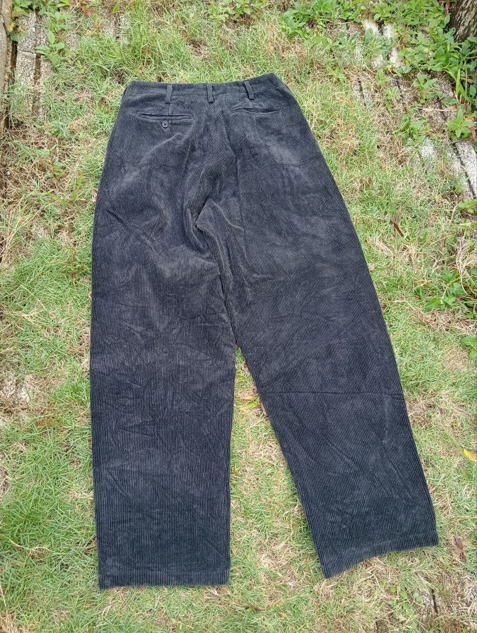 Yohji Yamamoto VINTAGE Y's FOR MEN CORDUROY BAGGY PANTS Size US 30 / EU 46 - 9 Thumbnail