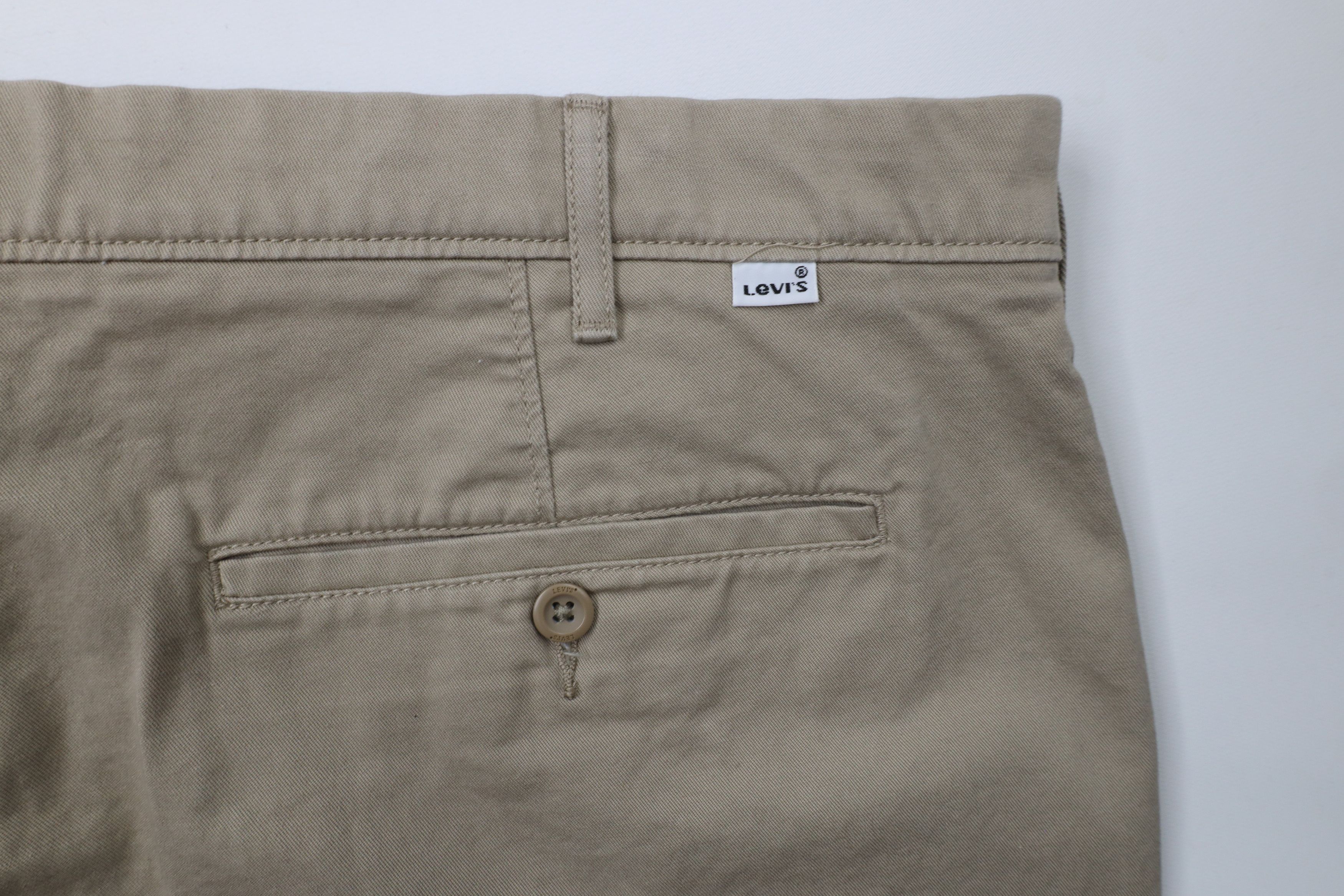 Levi's × Vintage Vintage Y2K Levis Wide Leg Chino Pants Trousers Beige Size US 40 / EU 56 - 13 Thumbnail