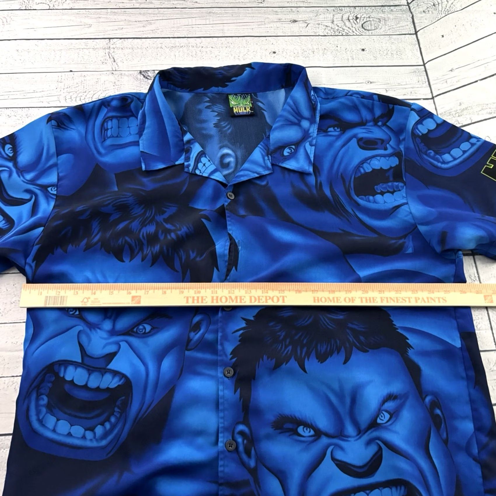 Vintage Hulk The Incredible Hulk All Over Print Short Sleeve Button Front Shirt XL Blue Mens Shirt Hulk Size US XL / EU 56 / 4 - 5 Thumbnail
