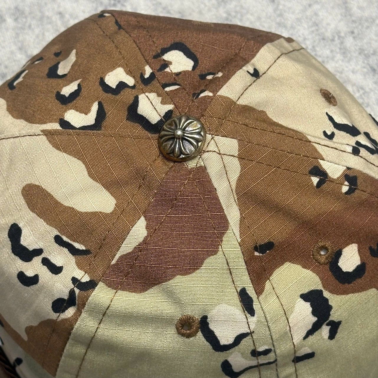 Chrome Hearts CHROME HEARTS SEX RECORDS CHOCO CHIP CAMO TRUCKER Hat Size ONE SIZE - 4 Thumbnail