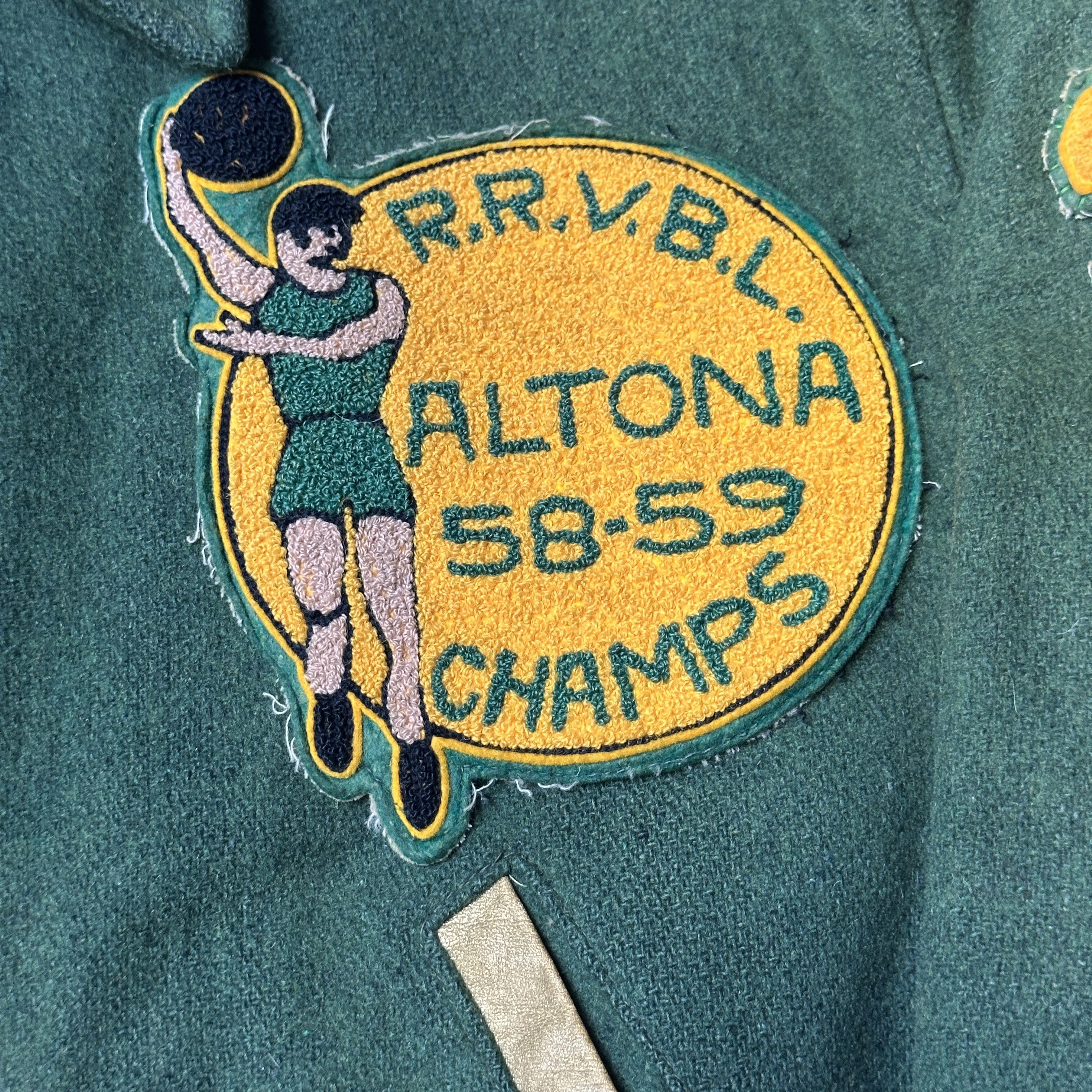 Victoria's Secret Vintage Victoria Embroidered Basketball Varsity Jacket Size M 60s Size US M / EU 48-50 / 2 - 2 Thumbnail