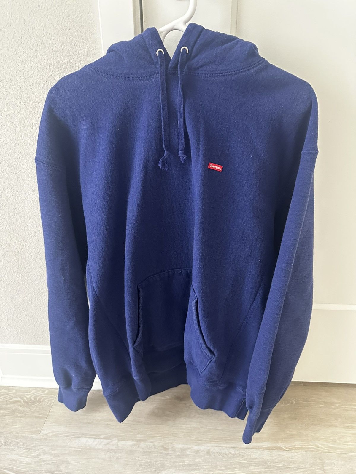 Supreme Supreme Small Box Hooded Sweatshirt Size US L / EU 52-54 / 3 - 2 Thumbnail