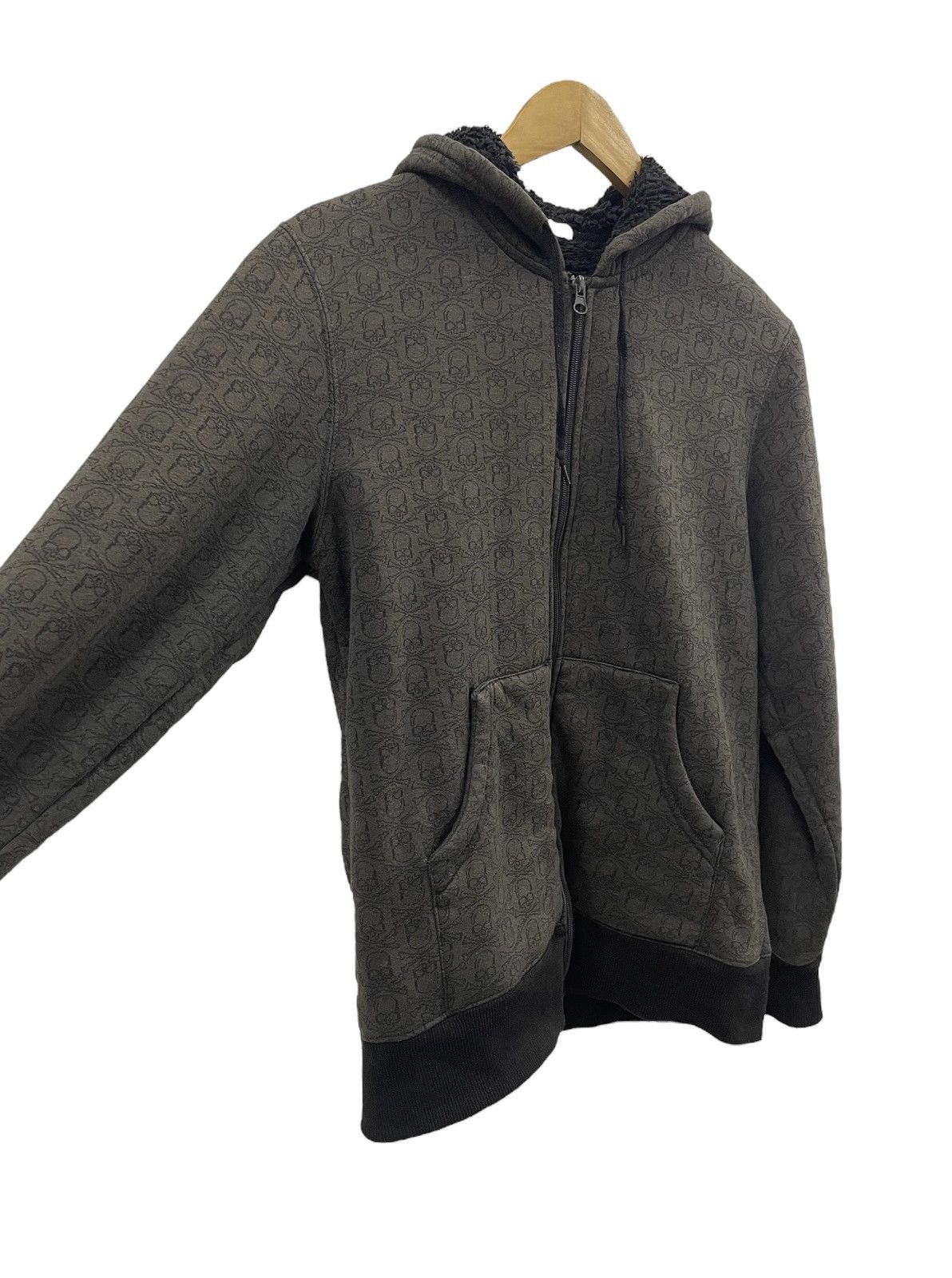 image of If Six Was Nine x In The Attic Vintage Gu Japan Skull Hoodie Sherpa Lining Faded Black (Size Small)