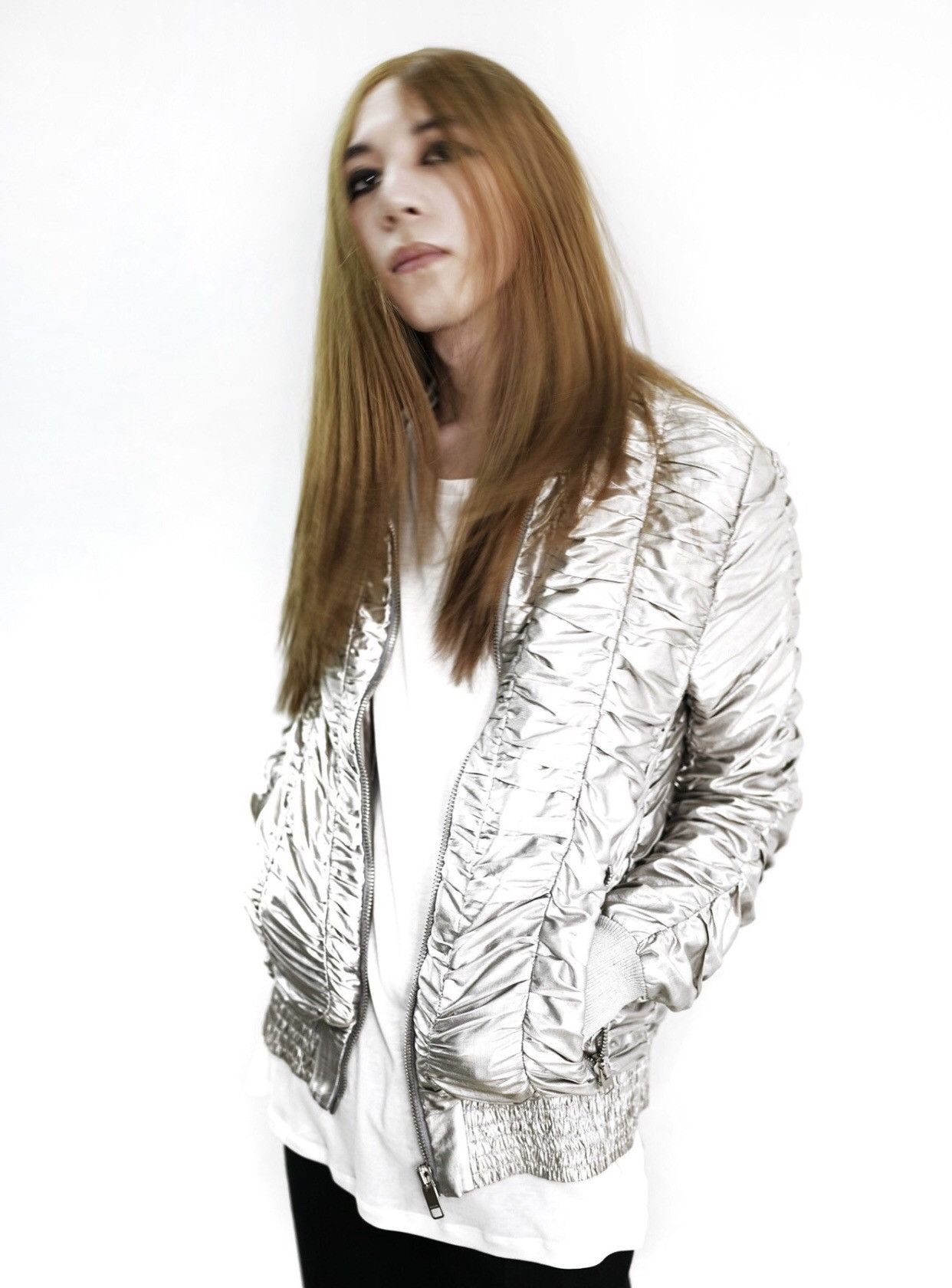 Dior Dior 07Ss Show Style Laser Silver Enamel Pleated Thin Jacket Size US S / EU 44-46 / 1 - 19 Thumbnail