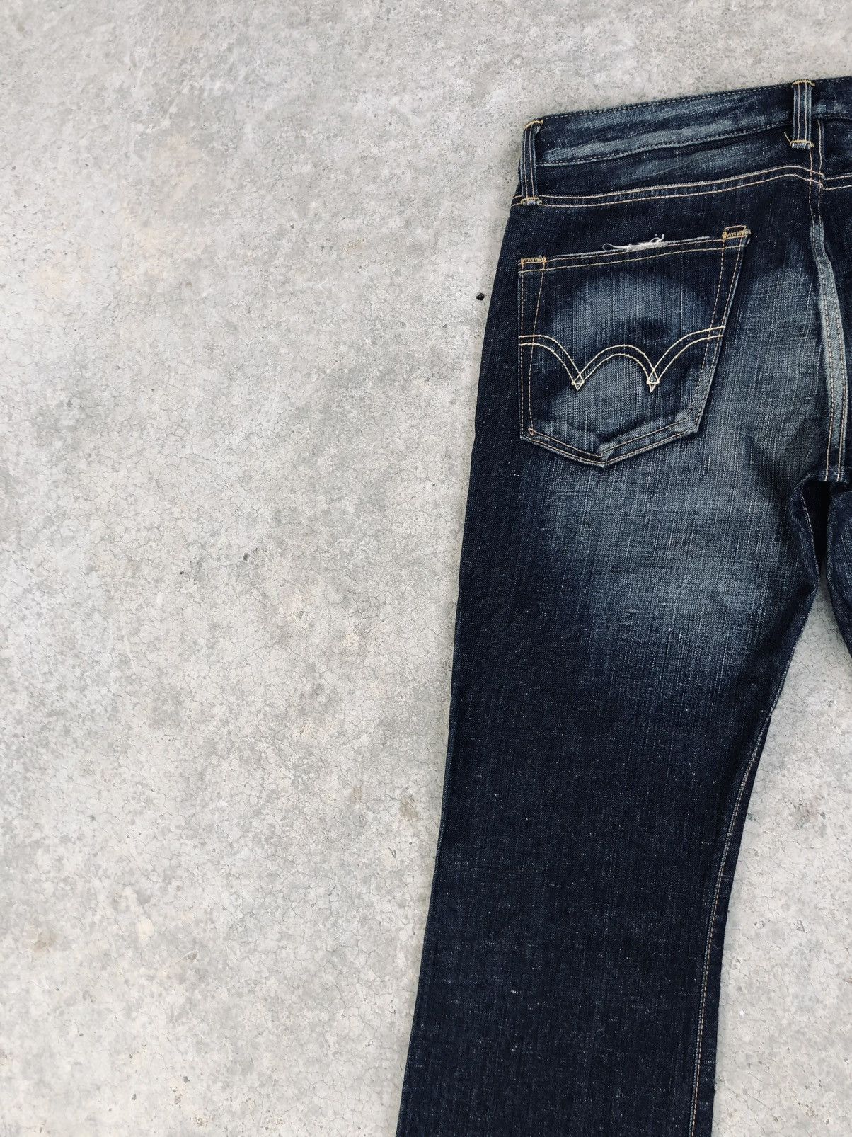 If Six Was Nine Japanese Edwin 511 R Flared Jeans Distressed Jeans Size US 31 - 9 Thumbnail