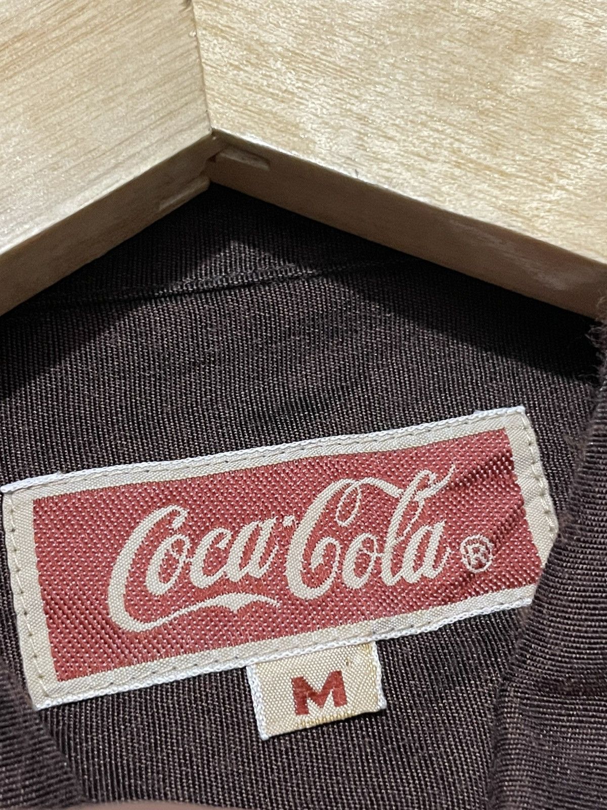 Coca Cola RARE VINTAGE COCA COLA delicious & refreshing Size US M / EU 48-50 / 2 - 4 Thumbnail