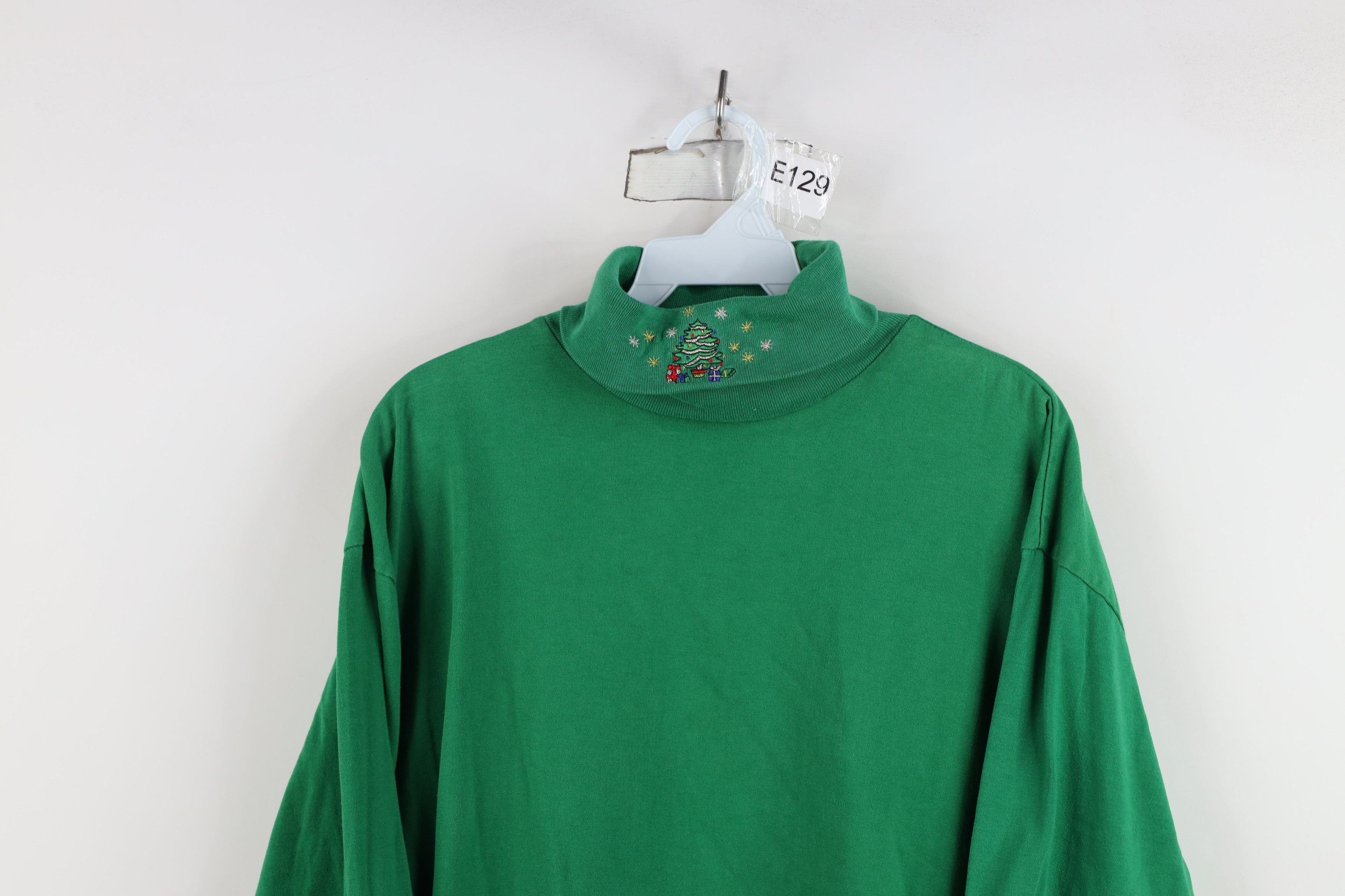 Vintage Vintage 90s Fit Christmas Tree Turtleneck T-Shirt Green Size XL / US 12-14 / IT 48-50 - 2 Thumbnail