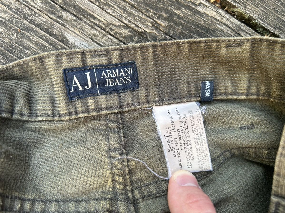 Giorgio Armani Vintage Armani Corduroy Pants Size US 28 / EU 44 - 4 Thumbnail