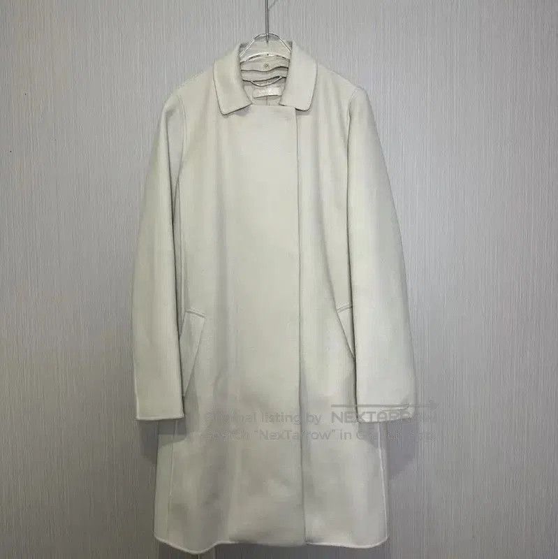 Max Mara MaxMara Classic Khaki Wool Women's Coat . Size XXS / US 00 / IT 34 - 1 Thumbnail