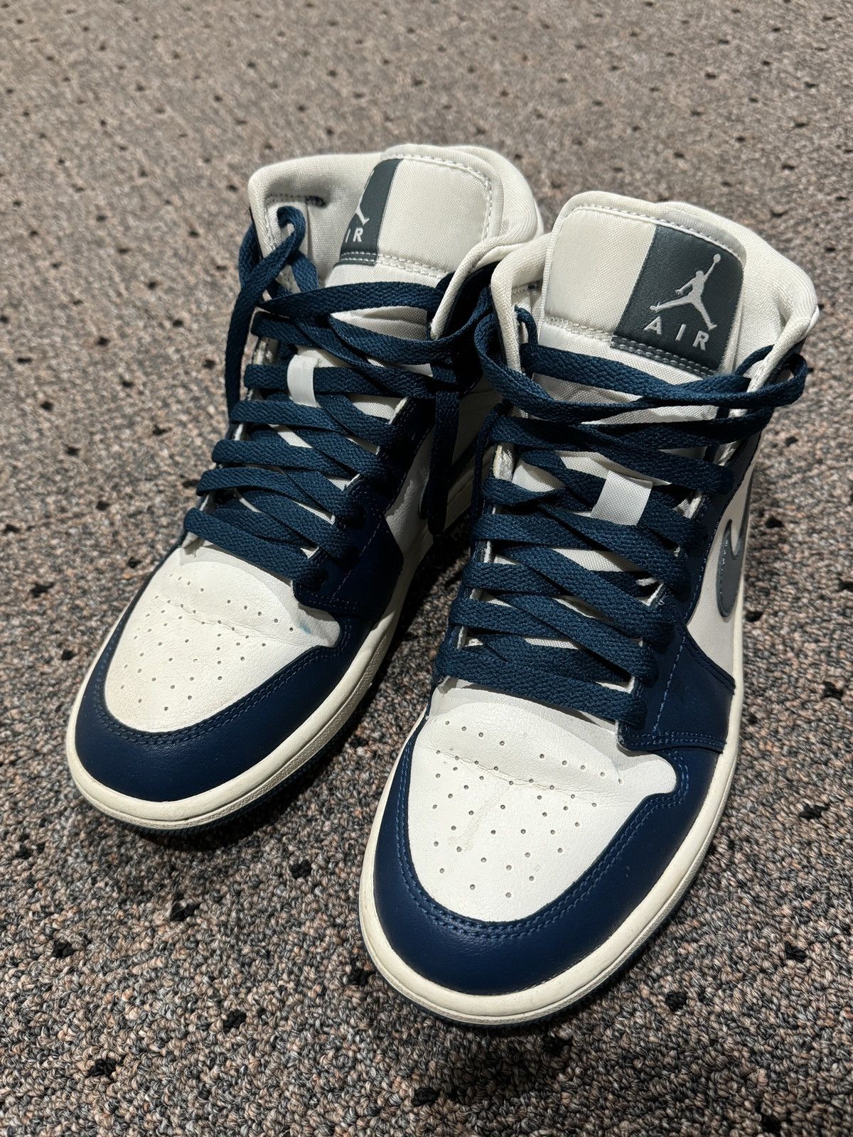 Jordan Brand Nike Air Jordan 1 Mid Sky J French Blue Size US 8 / IT 38 - 2 Thumbnail