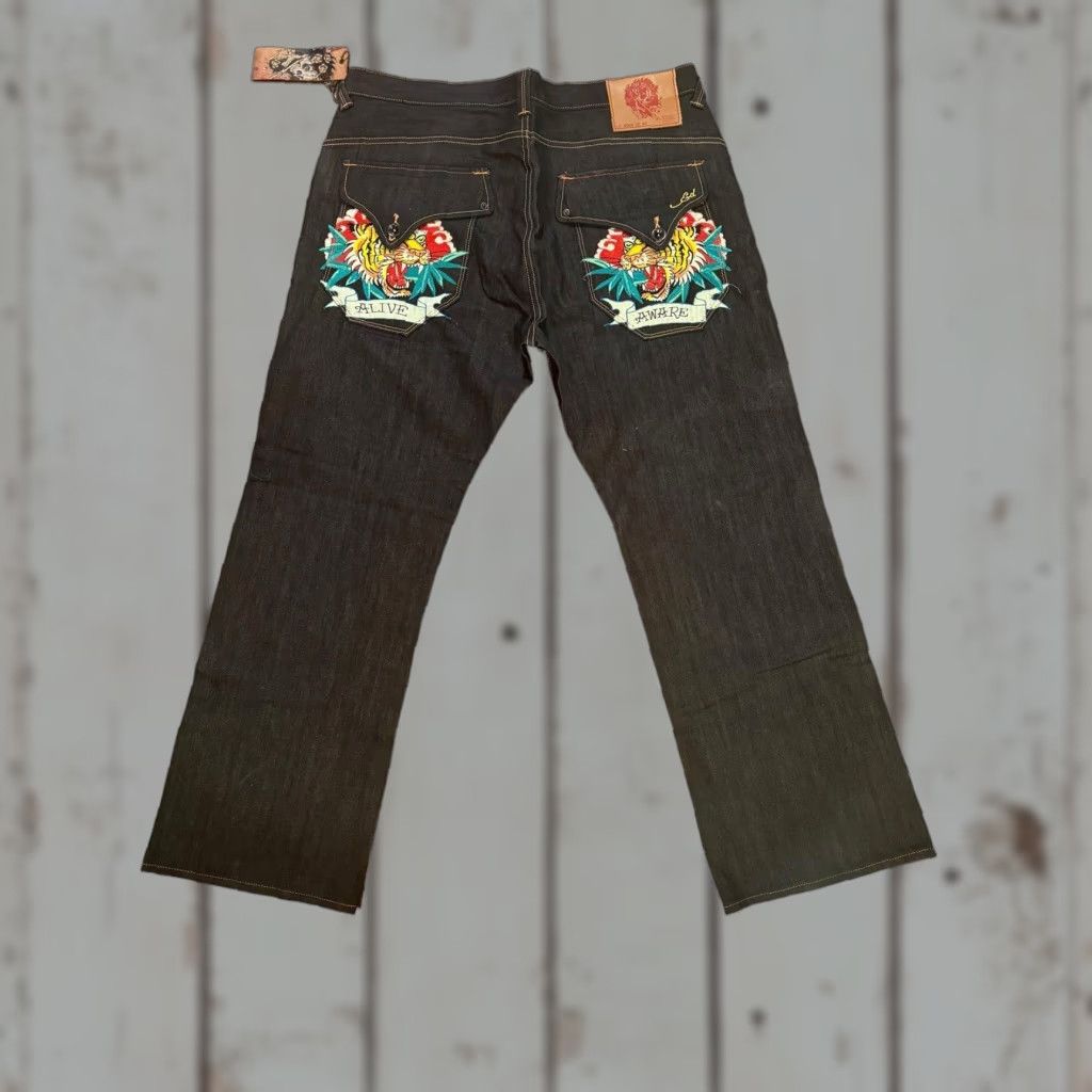 Ed Hardy VINTAGE Ed Hardy Tiger RDMBL Alive N Aware Denim Jeans 40x32 Mens Jeans 5-Pocket Design Black Cotton Denim Embroidered Relaxed Wide-Leg INSEAM 32 in Size US 40 / EU 56 - 1 Thumbnail