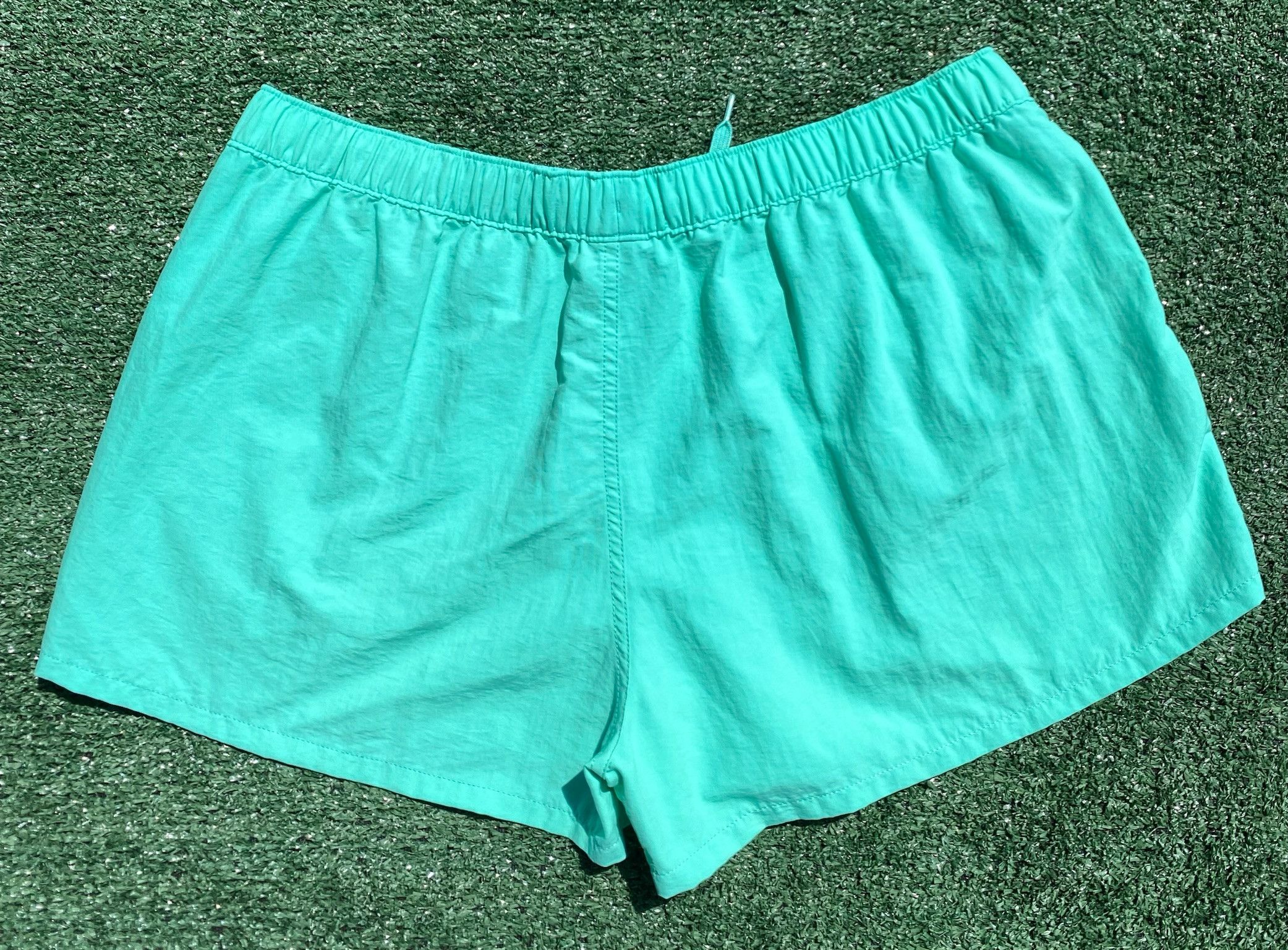 Patagonia Patagonia Barely Baggies Teal Green Shorts W/ Pockets XL Size 38" / US 16 / IT 52 - 5 Thumbnail