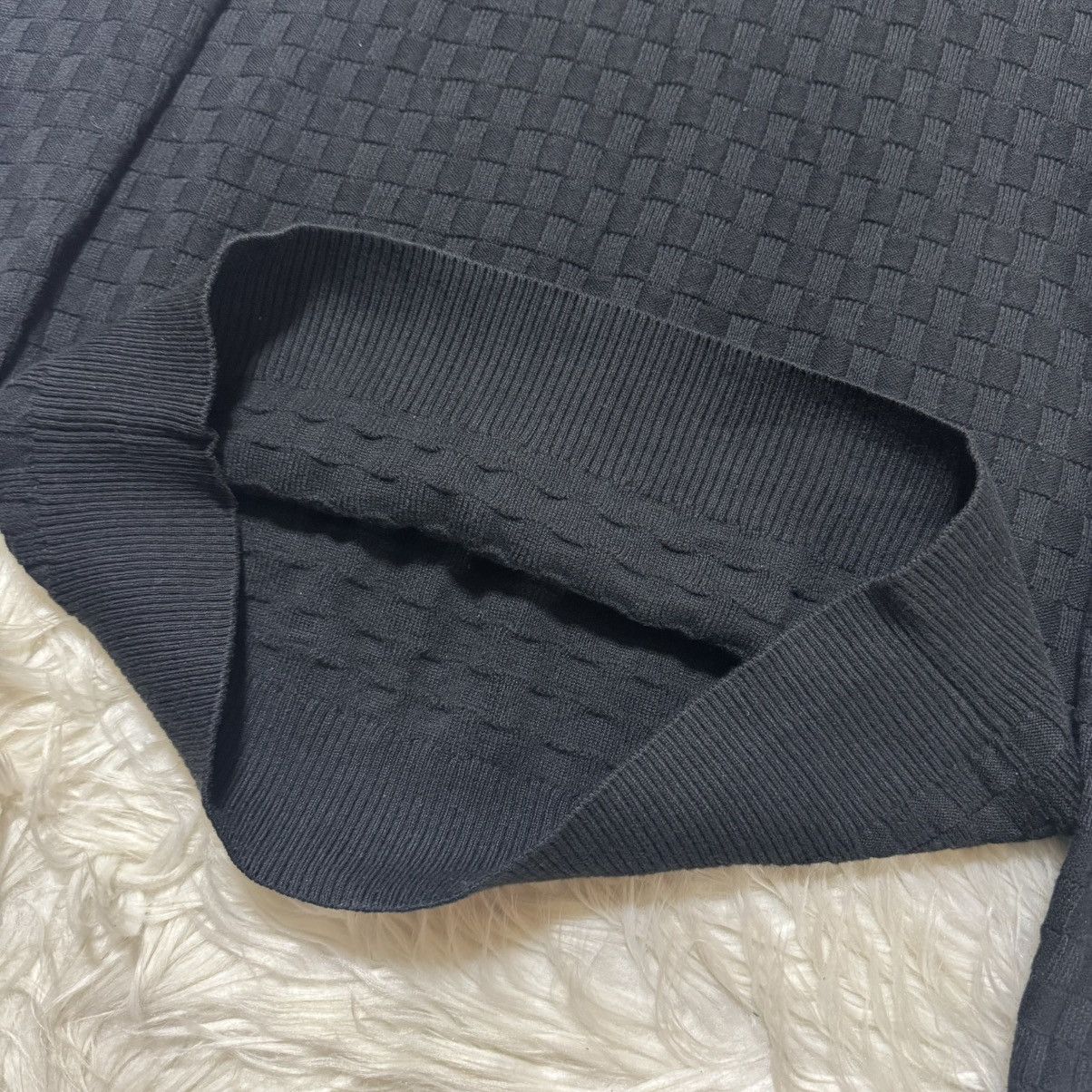 Louis Vuitton Louis Vuitton Damier Knit Sweater with LV Leather Patch, Size US M / EU 48-50 / 2 - 6 Thumbnail
