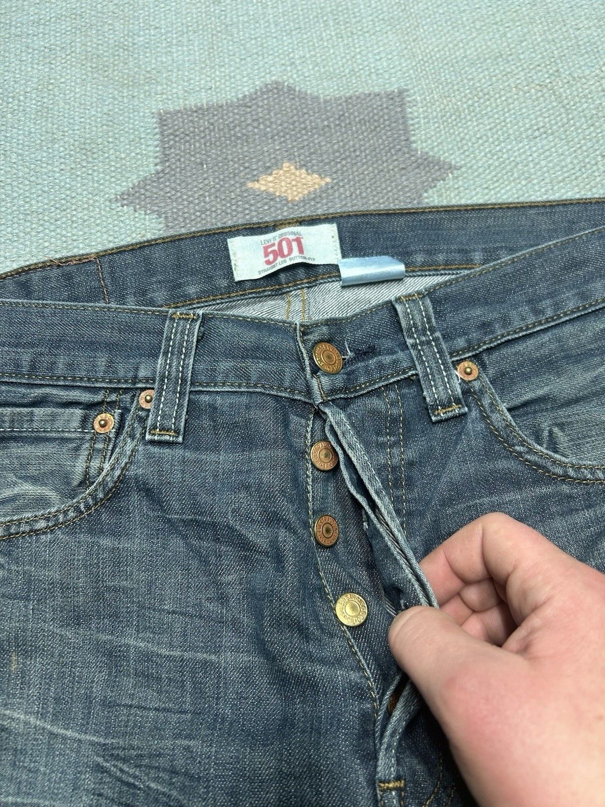 Vintage Vtg Levi’s 501 xx jeans straight button fly dark faded 32x32 Size US 32 / EU 48 - 8 Thumbnail