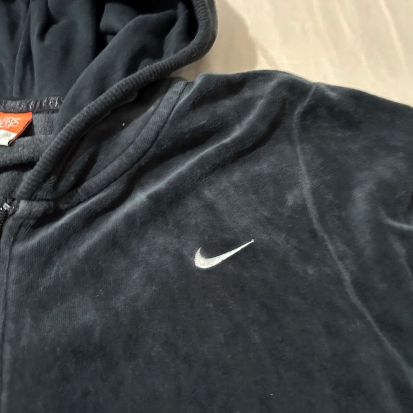 Nike VINTAGE Nike Velour Full Zip Hoodie Women XL Black Y2K Full Zip Hoodie Women XL Black Size XL / US 12-14 / IT 48-50 - 2 Thumbnail