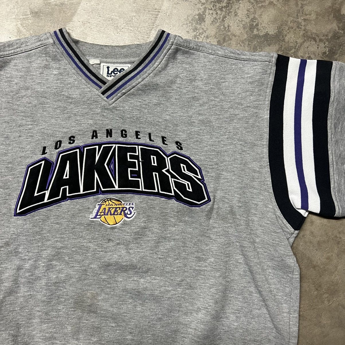 Vintage 2000's NBA Los Angeles Lakers Basketball Sweater
