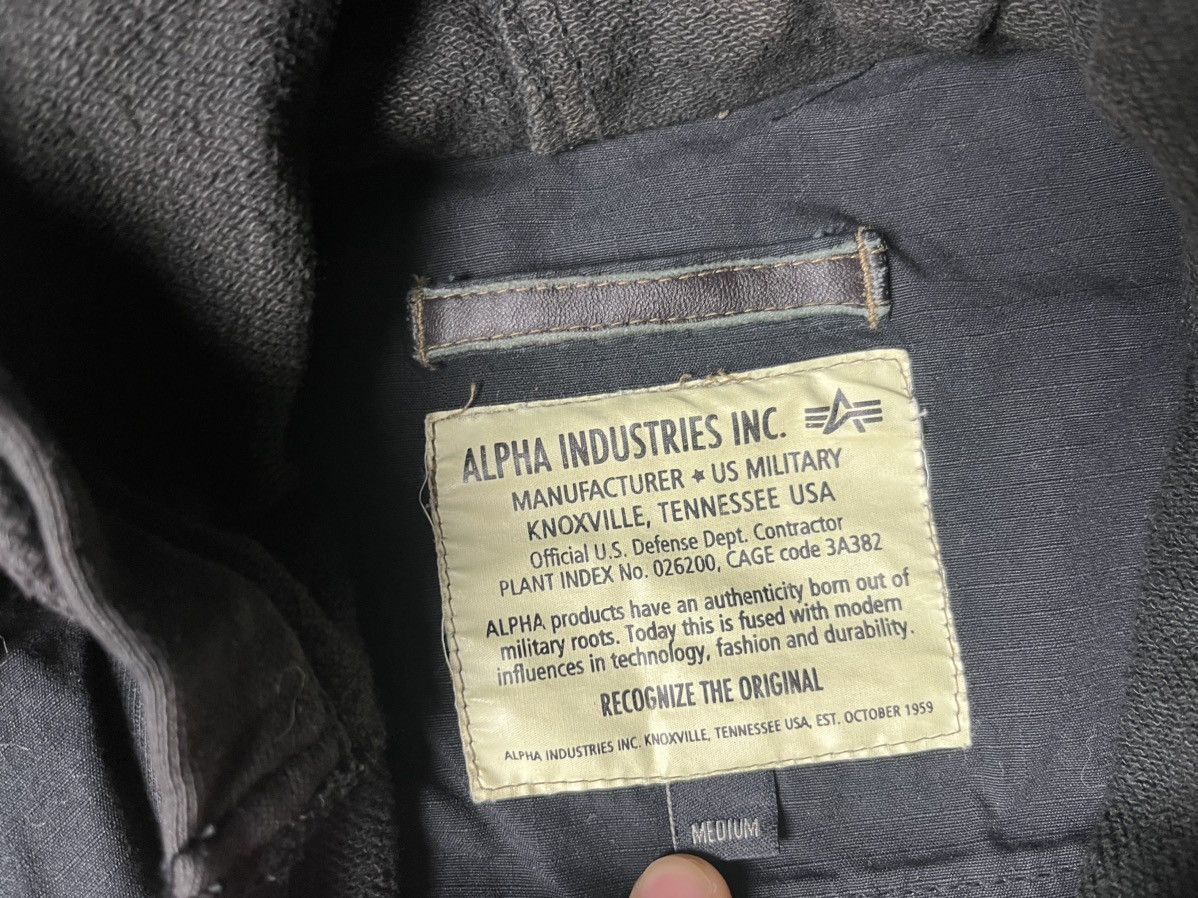 Alpha Industries Alpha Industries 2in1 Jacket Military Hoodie size Medium Size US M / EU 48-50 / 2 - 4 Thumbnail