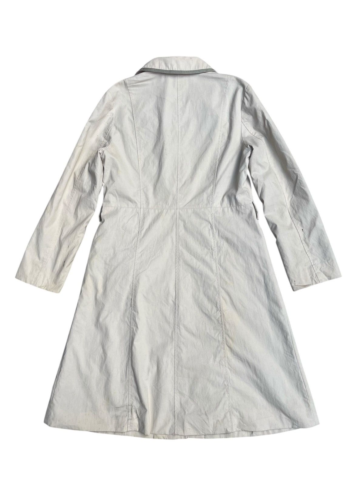 Laura Ashley Laura Ashley Japan Button Up Long Coat Size 11 Beige Luxury Size S / US 4 / IT 40 - 2 Thumbnail