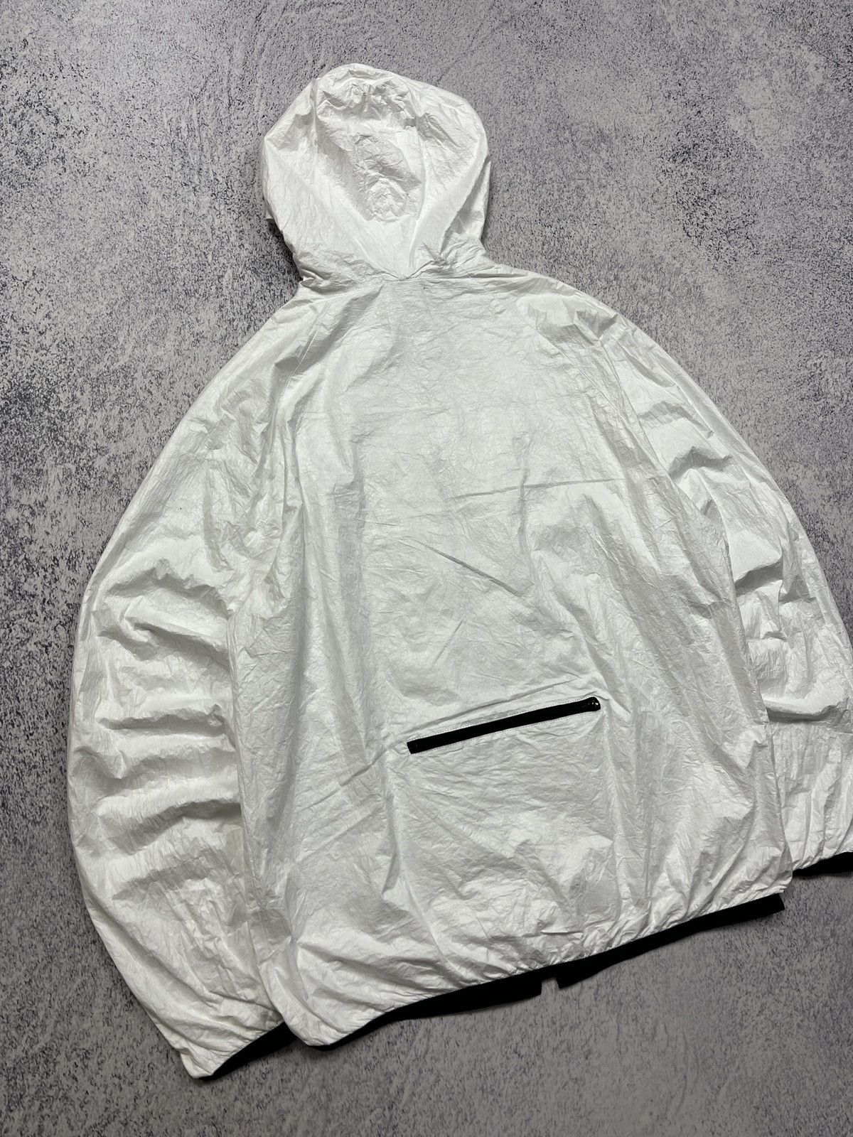 Nike × Vintage Vintage Nike Lightweight White Swoosh Nylon Packable Jacket Size US M / EU 48-50 / 2 - 18 Thumbnail