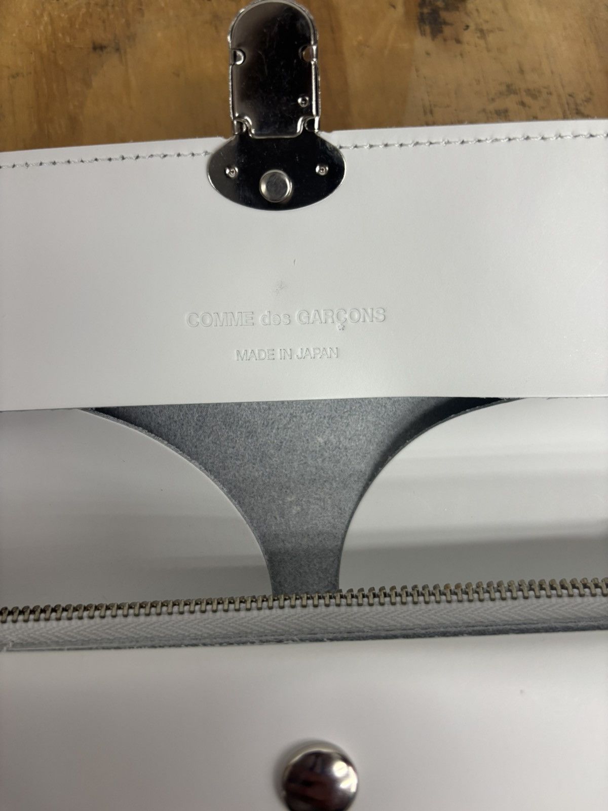 Comme des Garcons Comme des Garçons white studded leather wallet *Rare* Size ONE SIZE - 4 Thumbnail