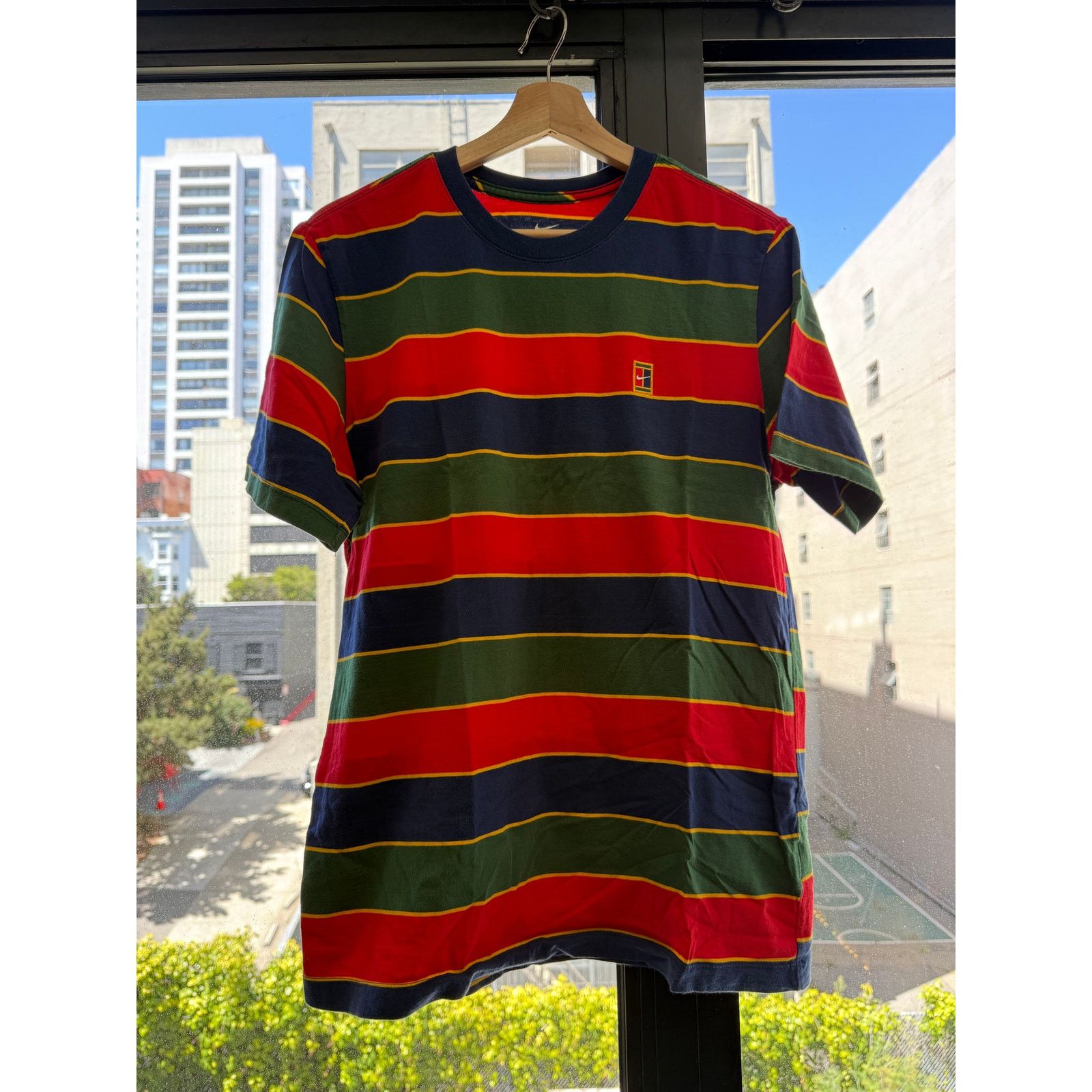 Nike Nike Court Striped T-Shirt (NikeCourt) Size US M / EU 48-50 / 2 - 1 Thumbnail
