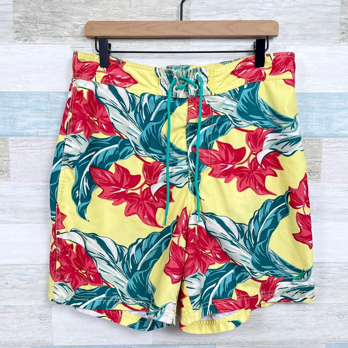 Nautica Nautica Tropical Floral Swim Trunks Swimwear Mens M Size US 30 / EU 46 - 1 Thumbnail