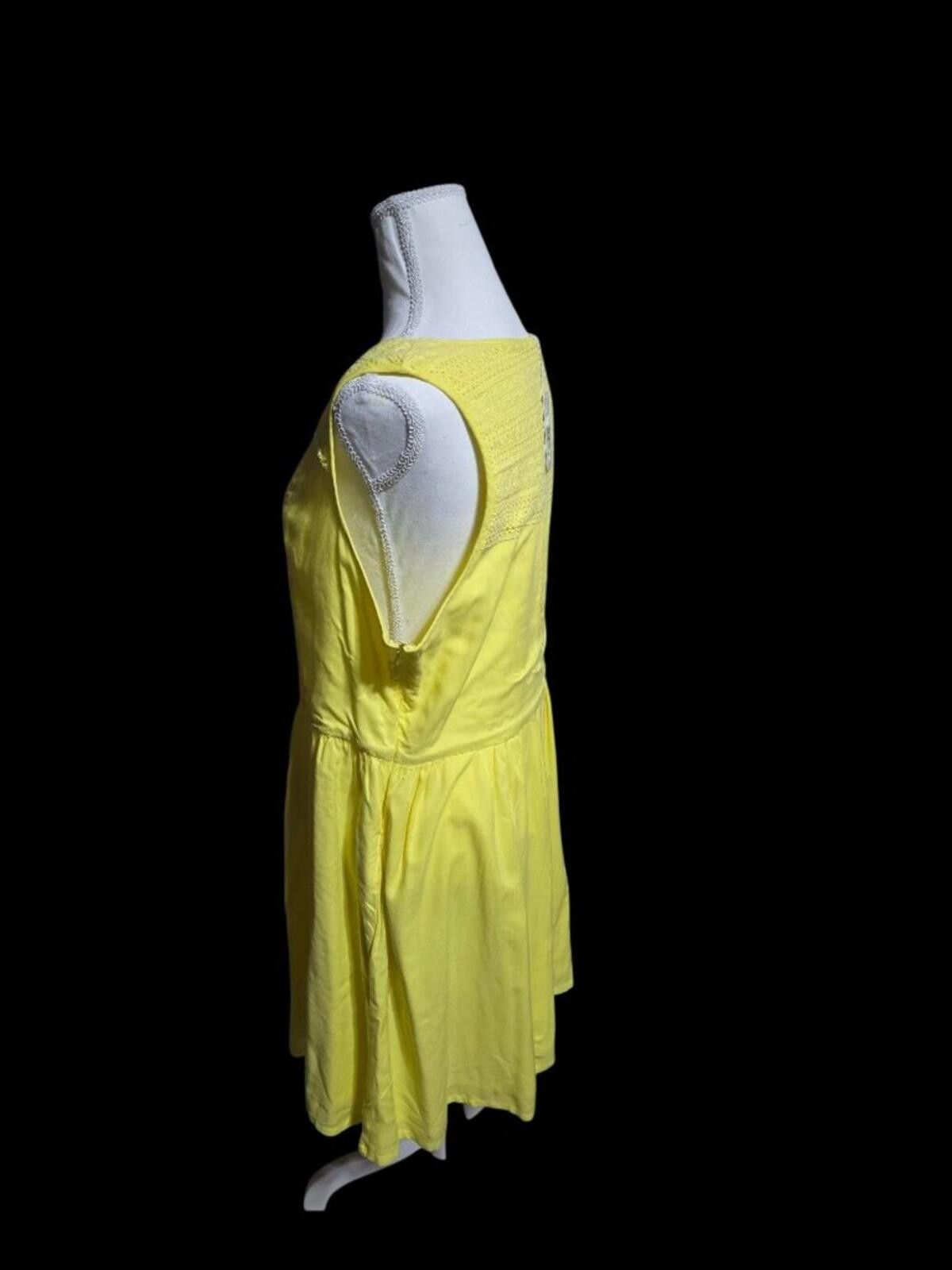 Other Charming Charlie Lined Yellow Sundress Fit & Flare Pleated Size XL / US 12-14 / IT 48-50 - 4 Thumbnail
