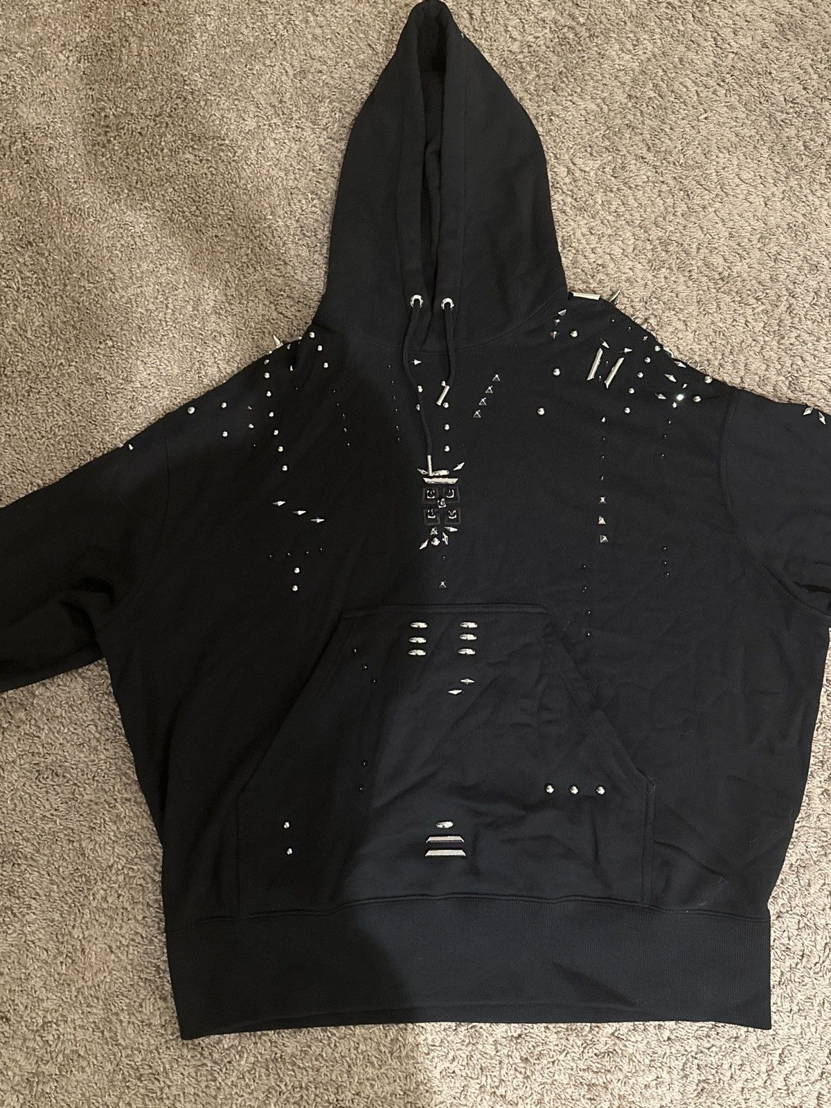 Givenchy Givenchy Spiked Hoodie Size US L / EU 52-54 / 3 - 1 Thumbnail