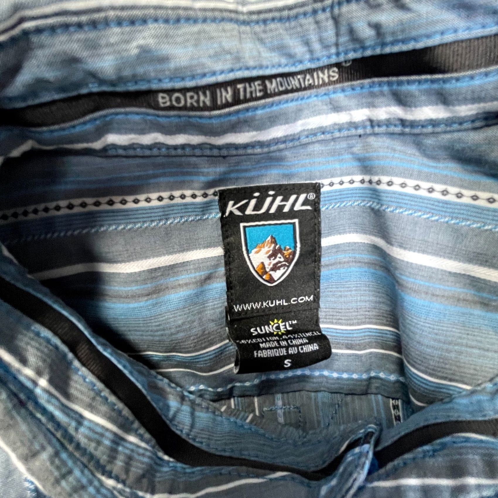 Vintage Kuhl Men's Suncel Striped Short Sleeve Button Up Outdoor Hiking Shirt Small Blue Size US S / EU 44-46 / 1 - 3 Thumbnail