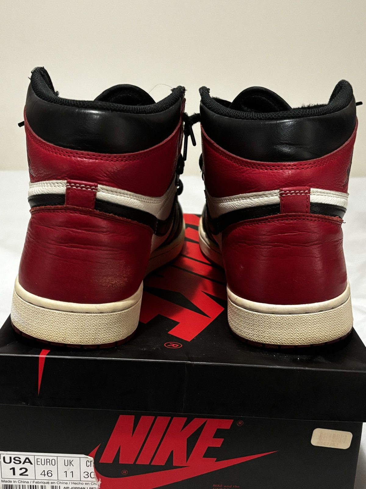 Jordan Brand Jordan 1 Retro Hi OG ‘Bred Toe’ Size US 12 / EU 45 - 5 Thumbnail