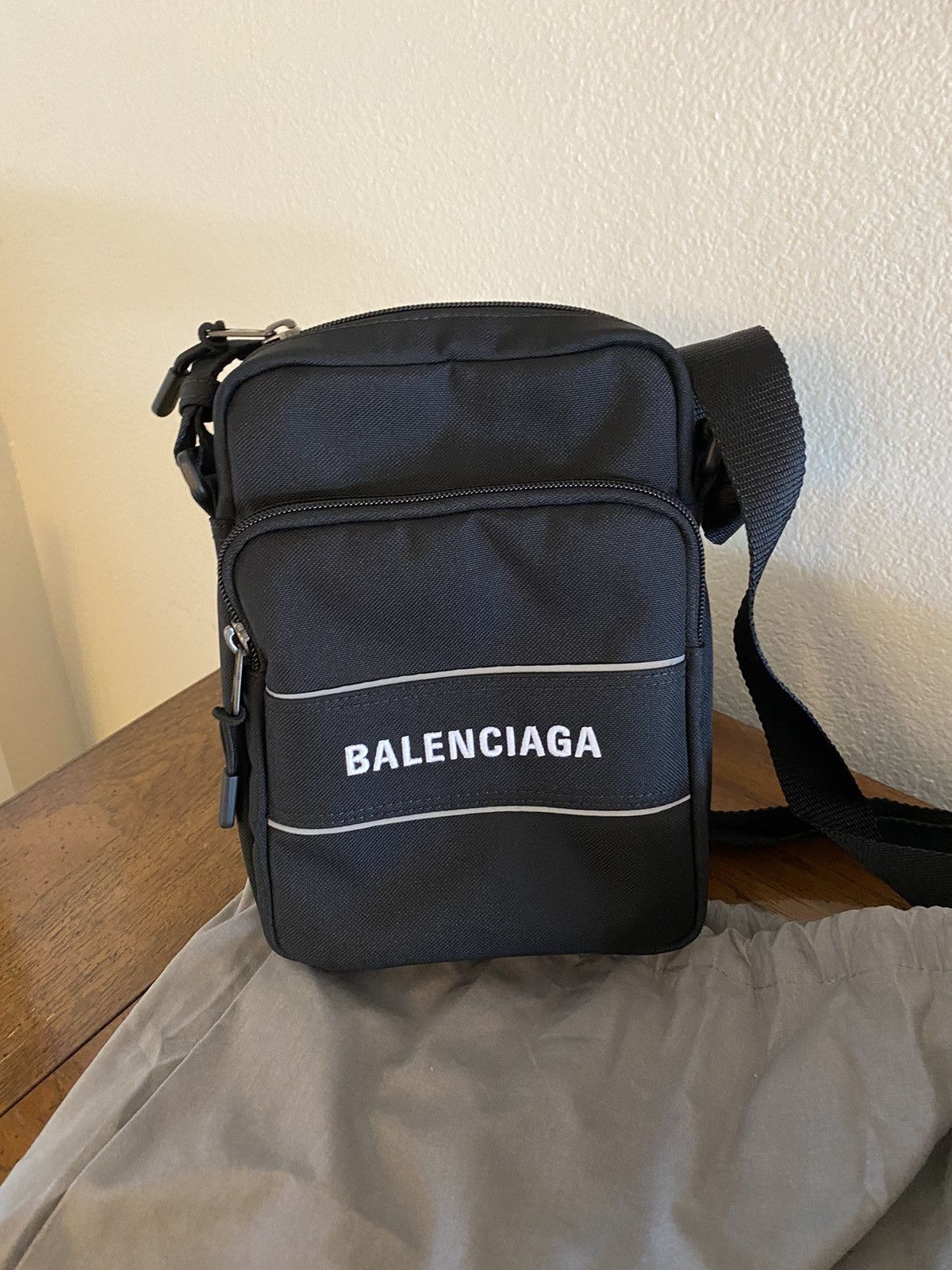 Balenciaga MEN'S SPORT SMALL MESSENGER BAG IN BLACK/WHITE