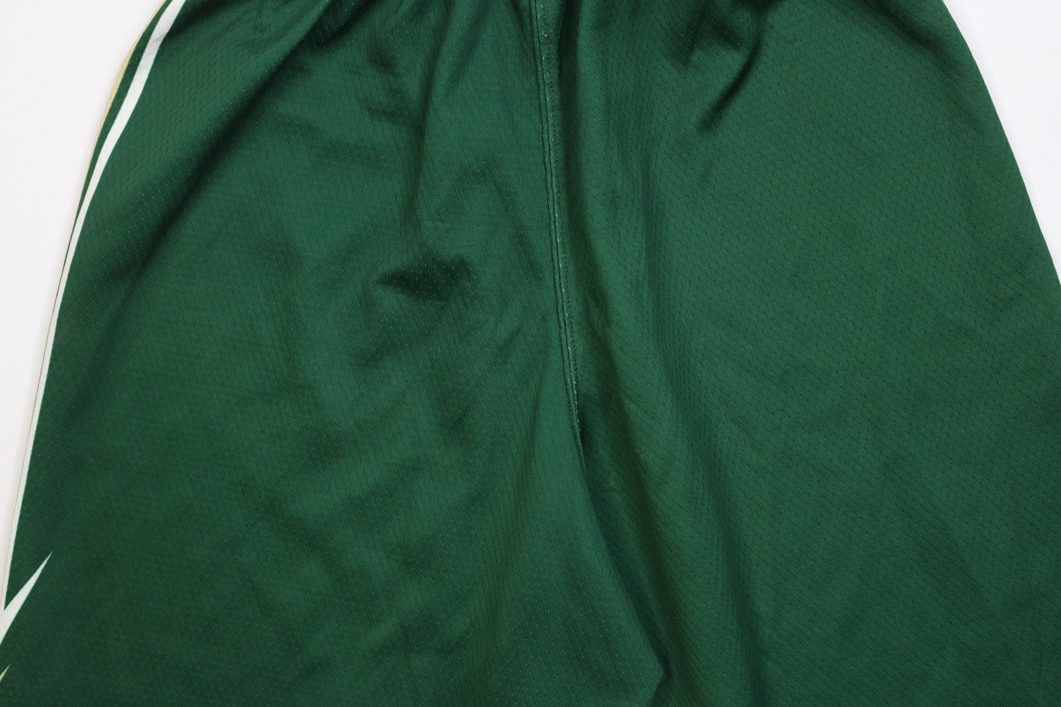 Russell Athletic Vintage 90s Y2K Russell Athletic Basketball Gym Shorts Green Size US 30 / EU 46 - 9 Thumbnail