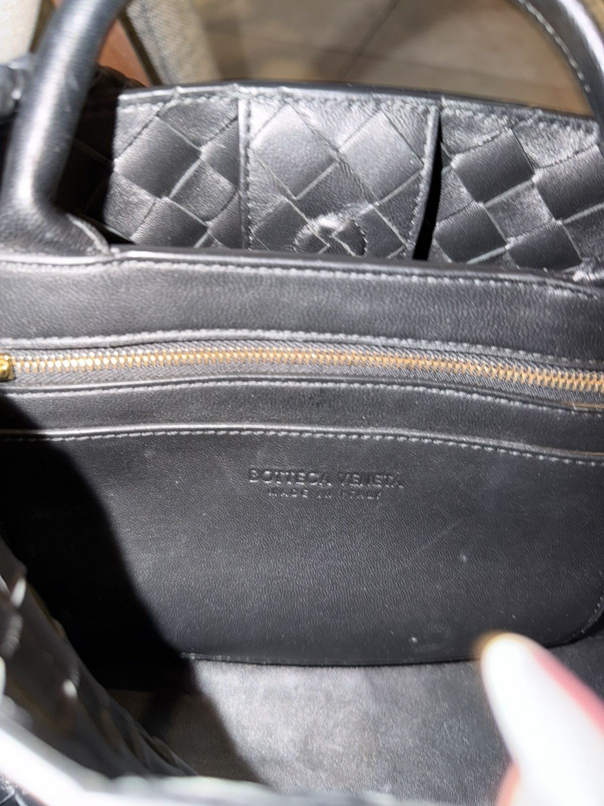Bottega Veneta Bottega Veneta Andiamo East/West GHW Size ONE SIZE - 4 Thumbnail