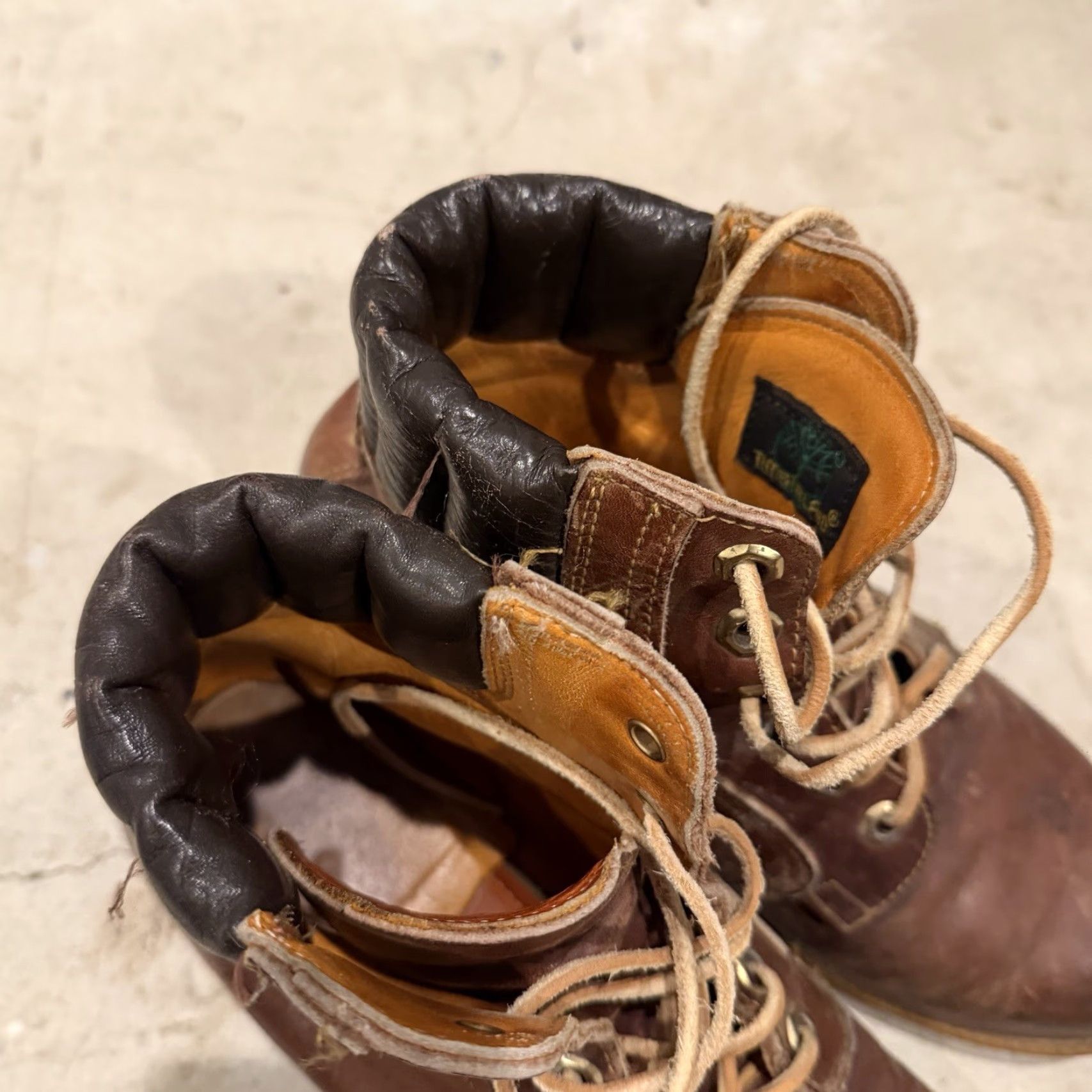 Timberland VINTAGE Timberland Boot Chukka Men 8 M Brown 80s RARE Shoes Craft Comfort Cushioned Rubber Leather UK US Shoe Size 8 Mens Size US 8 / EU 41 - 3 Thumbnail