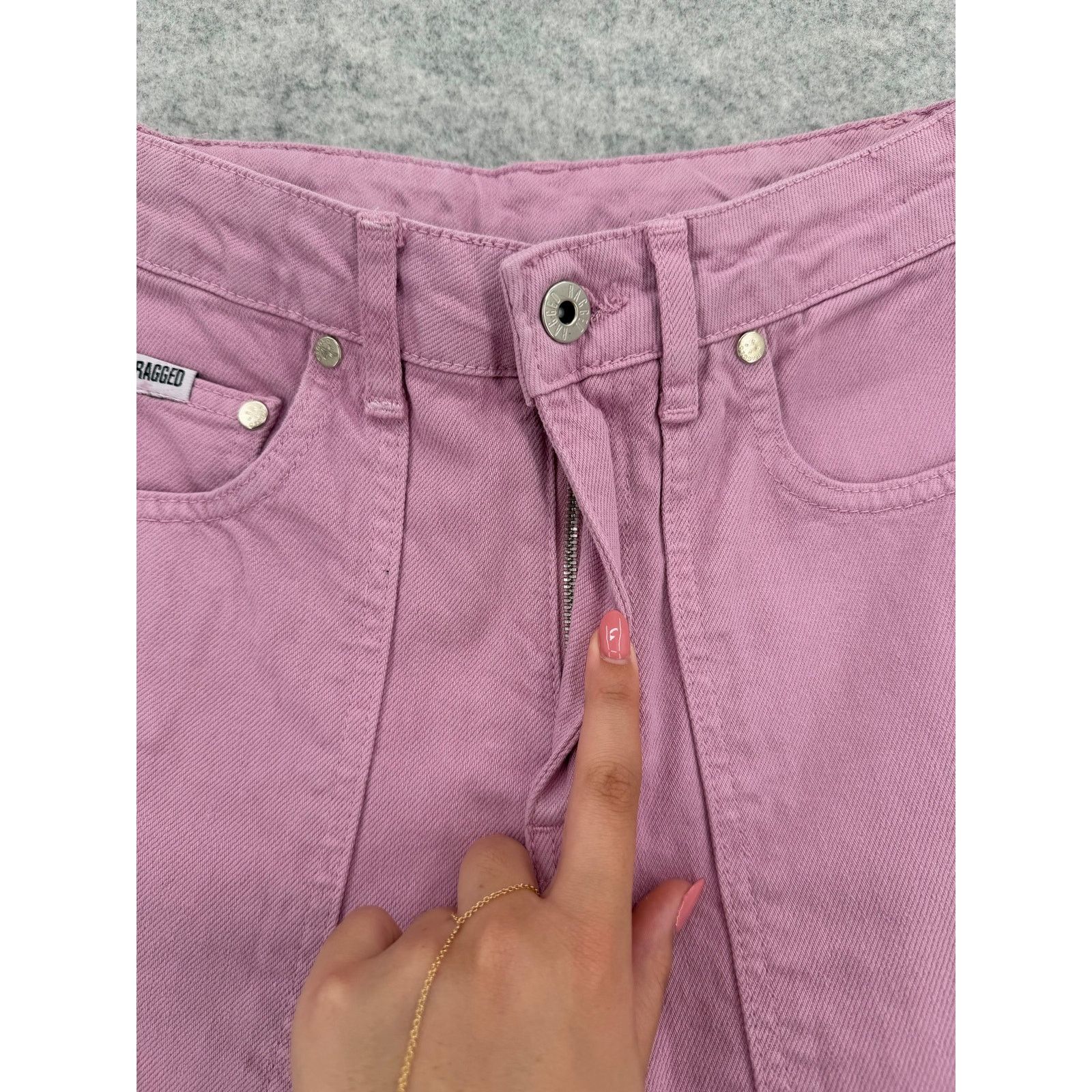 The Ragged Priest NWT The Ragged Priest Pink Combat Cargo Jeans Size 26 Size 26" / US 2 / IT 38 - 3 Thumbnail