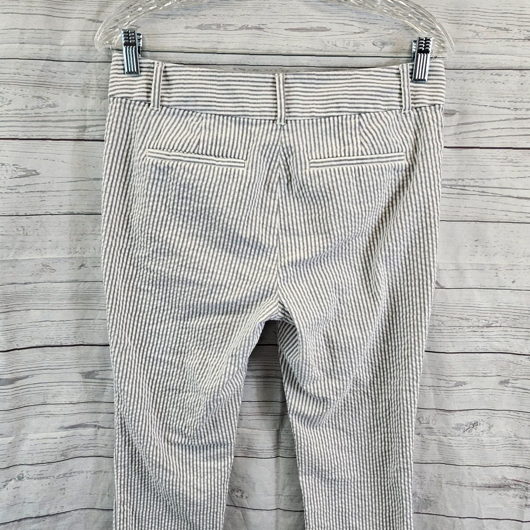 Loft LOFT Ann Taylor Womens Skinny Ankle Pants Sz 6P Gray White Stripe Knit Cotton Blend Seersucker Pattern Petite Size 28" / US 6 / IT 42 - 4 Thumbnail