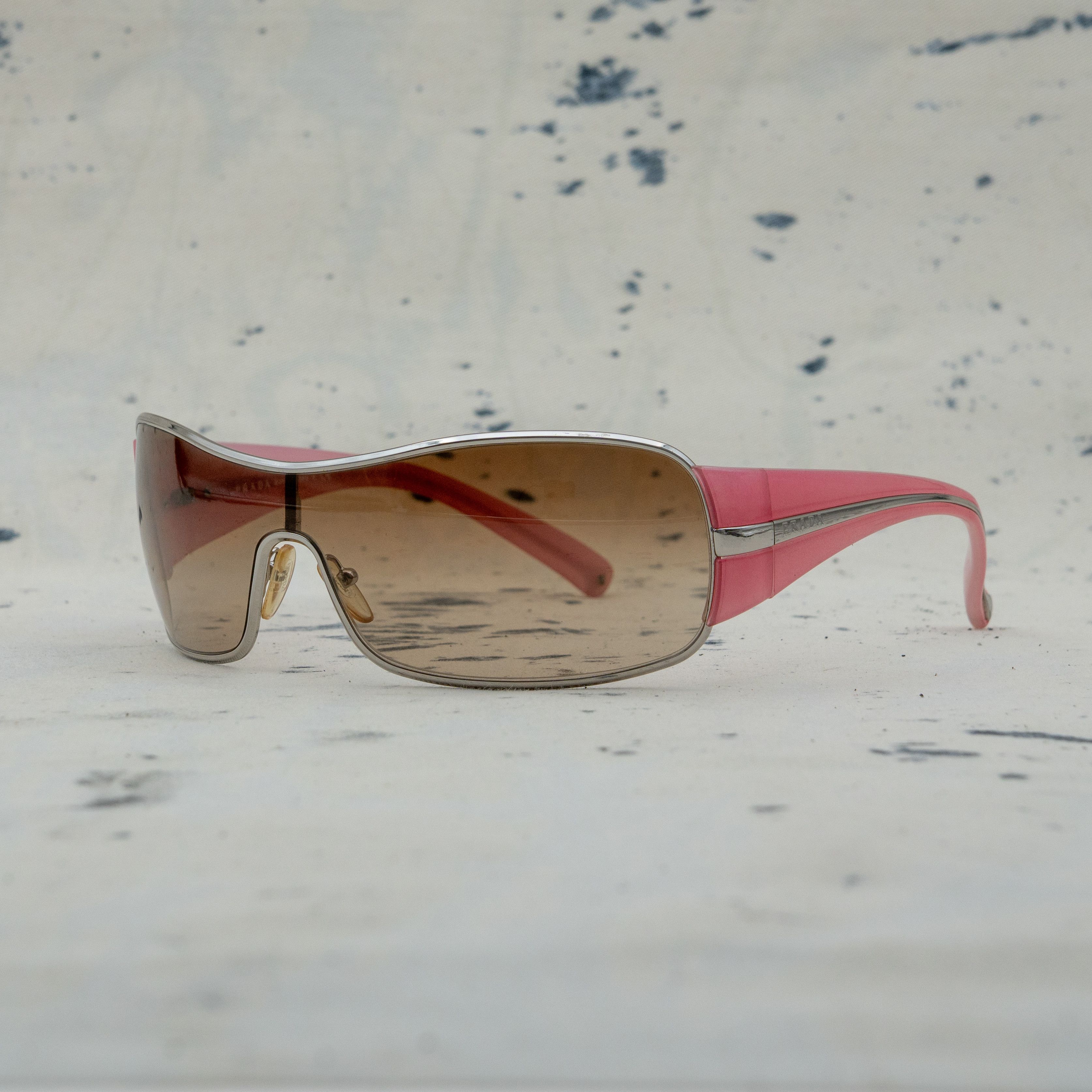 Designer × Prada × Vintage 2004 Prada Sunglasses Y2K SPR 58F