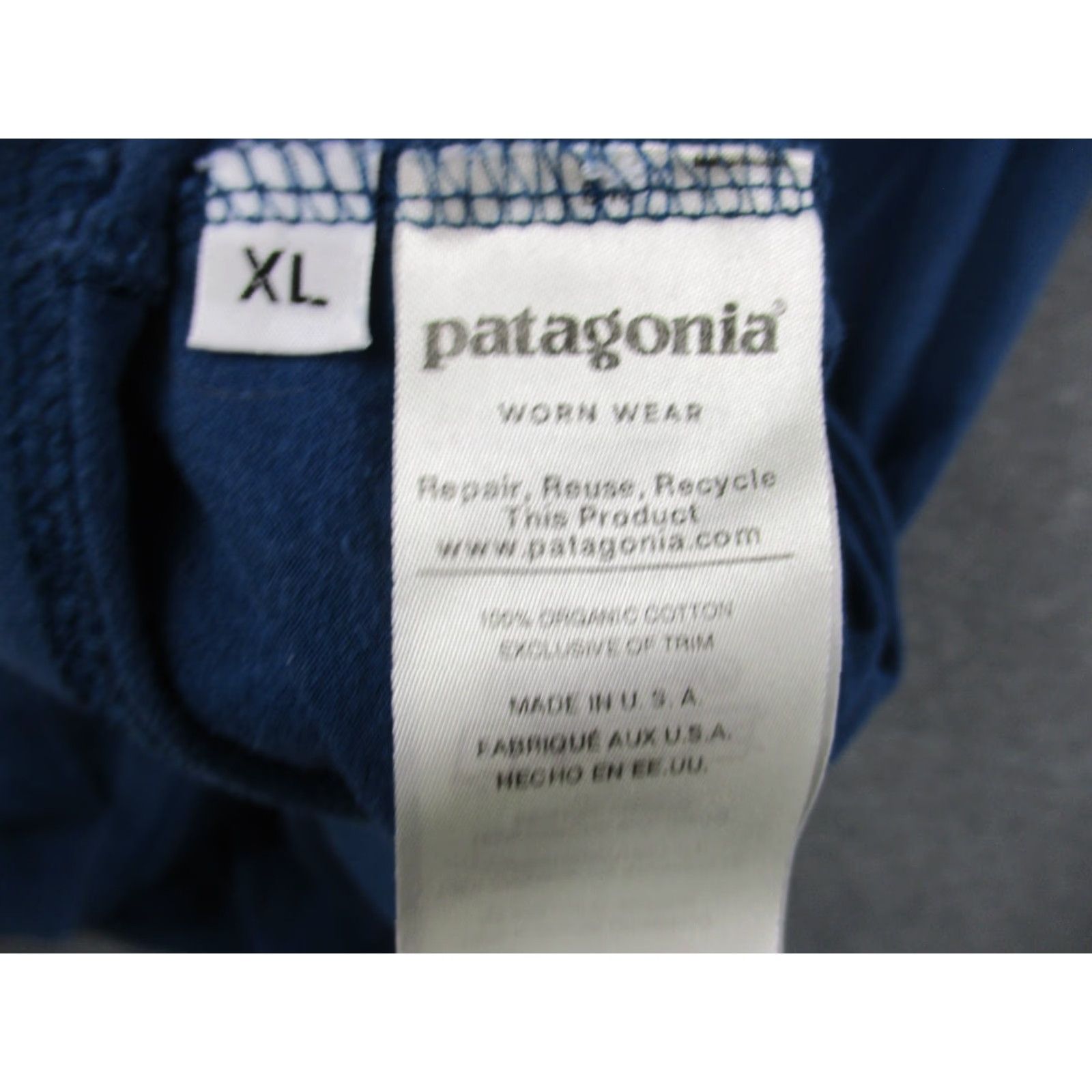 Patagonia VINTAGE Patagonia Shirt XL Adult Blue Slim USA Made USA Slim Short Sleeve Crew Neck Cotton T-Shirt Women Size XL / US 12-14 / IT 48-50 - 7 Thumbnail