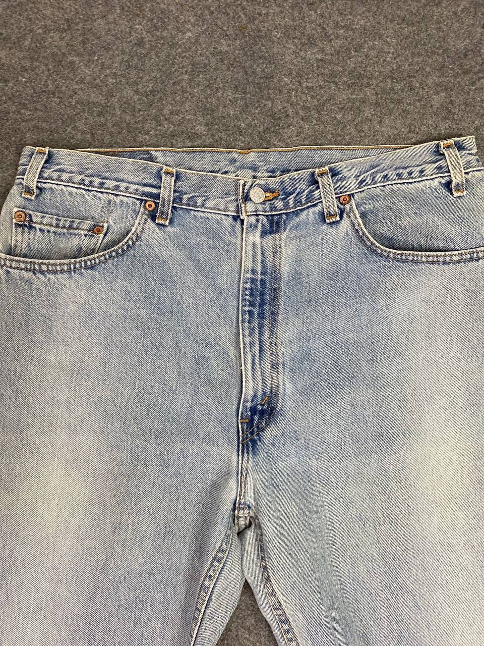 Levi's vintage levis 505 lightwash denim usa Size US 37 - 7 Thumbnail