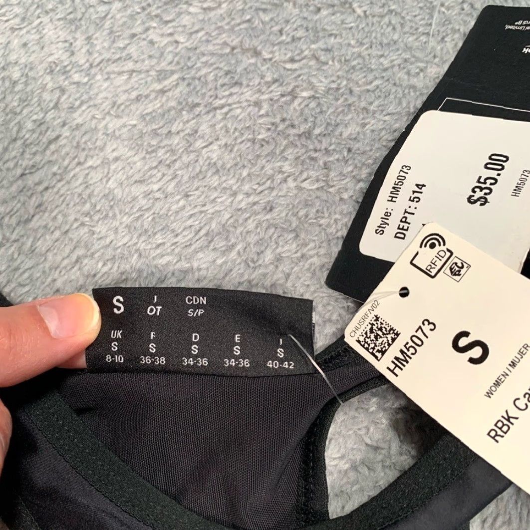 Reebok Reebok Black Sports Bra Small NWT User: Reebok Black Sports Bra Small NWT Size ONE SIZE - 5 Thumbnail