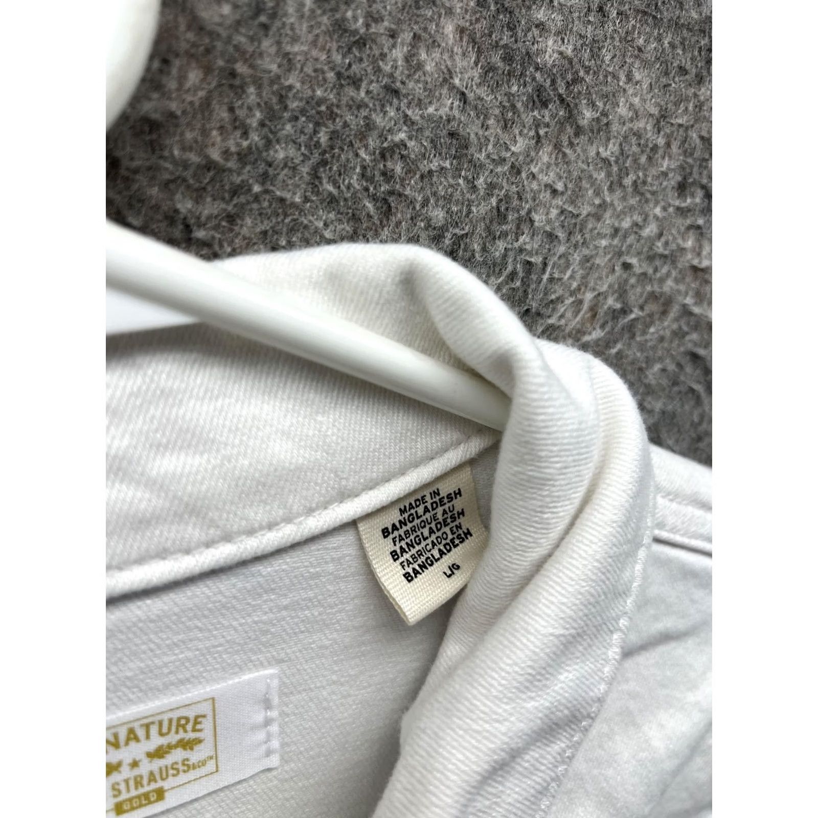 CO Signature by Levi Strauss & Co Jacket Womens Large White Denim Button Front Size L / US 10 / IT 46 - 2 Thumbnail