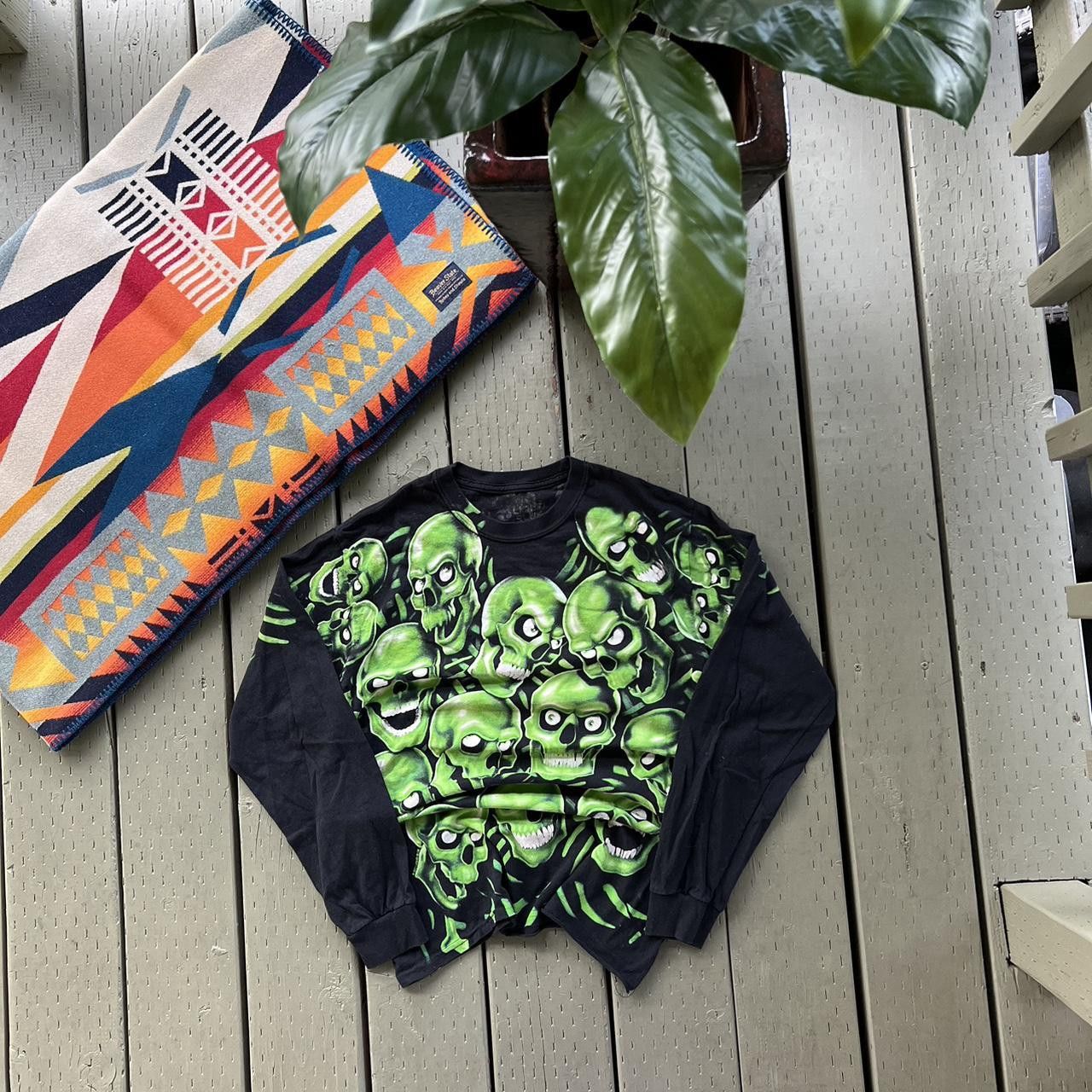 Liquid Blue × Vintage Y2K 2001 Liquid Blue Green Skull Pile Shirt Longsleeve Size US M / EU 48-50 / 2 - 3 Thumbnail