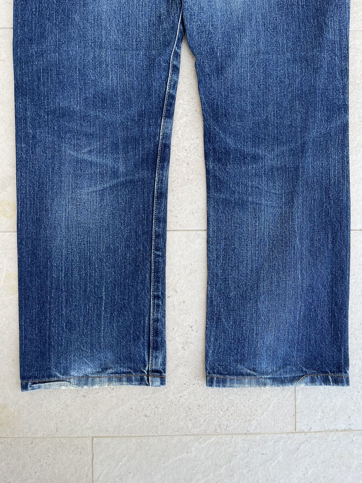 Japanese Brand × Jean × Uniqlo 🔥 Uniqlo Distressed Denim Selvedge Vintage W35🔥 Size US 35 - 11 Thumbnail